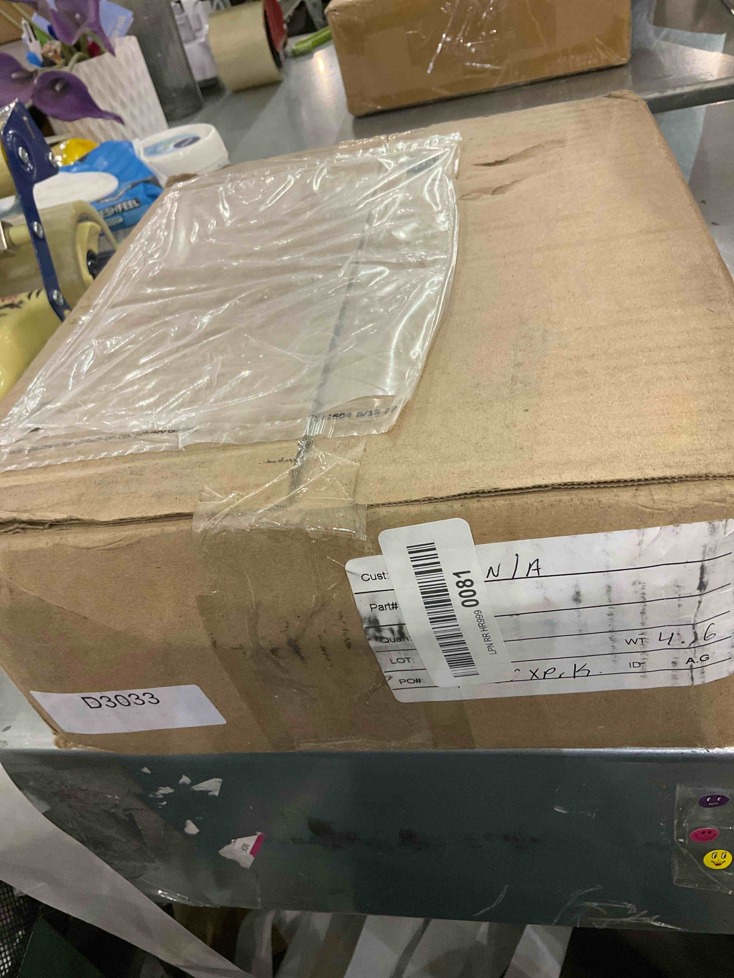 https://s3.amazonaws.com/lotting-images-prod/bidfta/EXS00859208_1703880148325.jpeg