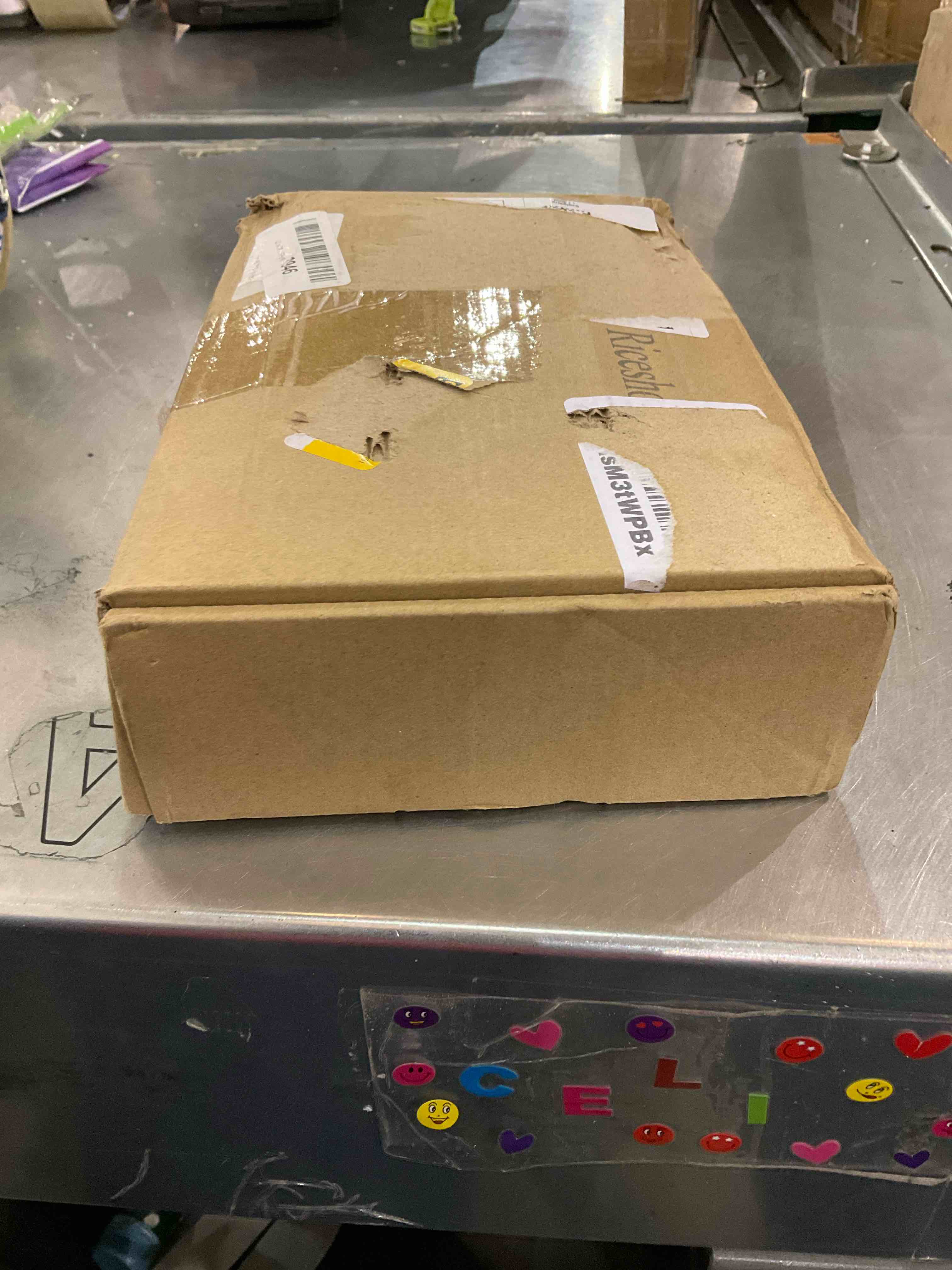 https://s3.amazonaws.com/lotting-images-prod/bidfta/EXS00859286_1704208090968.jpeg
