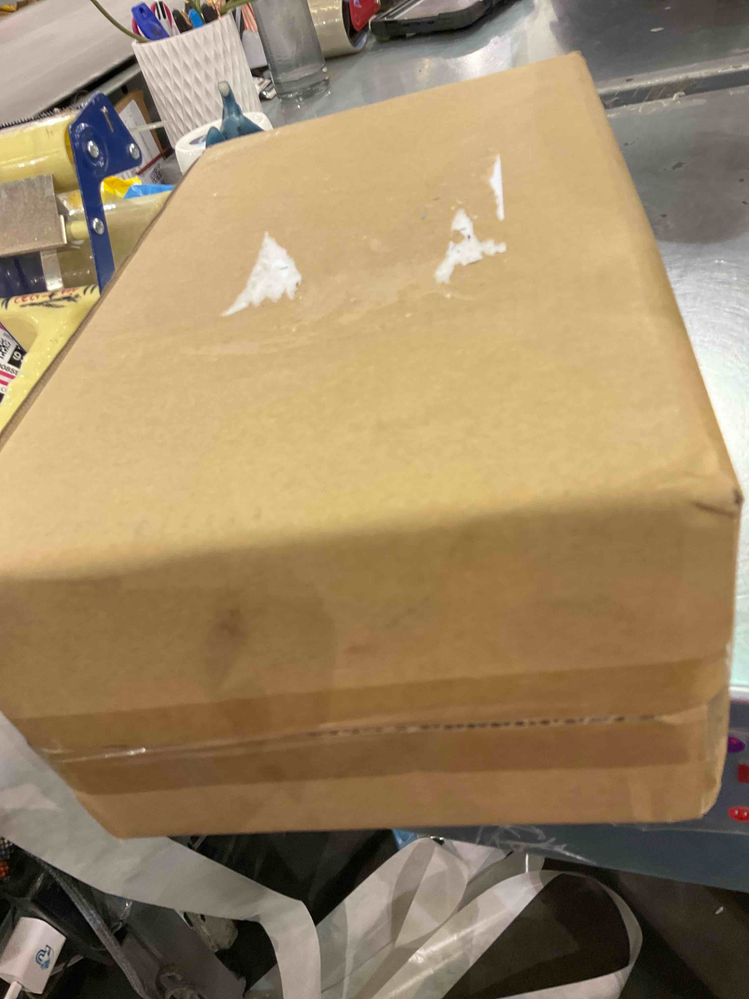 https://s3.amazonaws.com/lotting-images-prod/bidfta/EXS00859337_1704223877280.jpeg