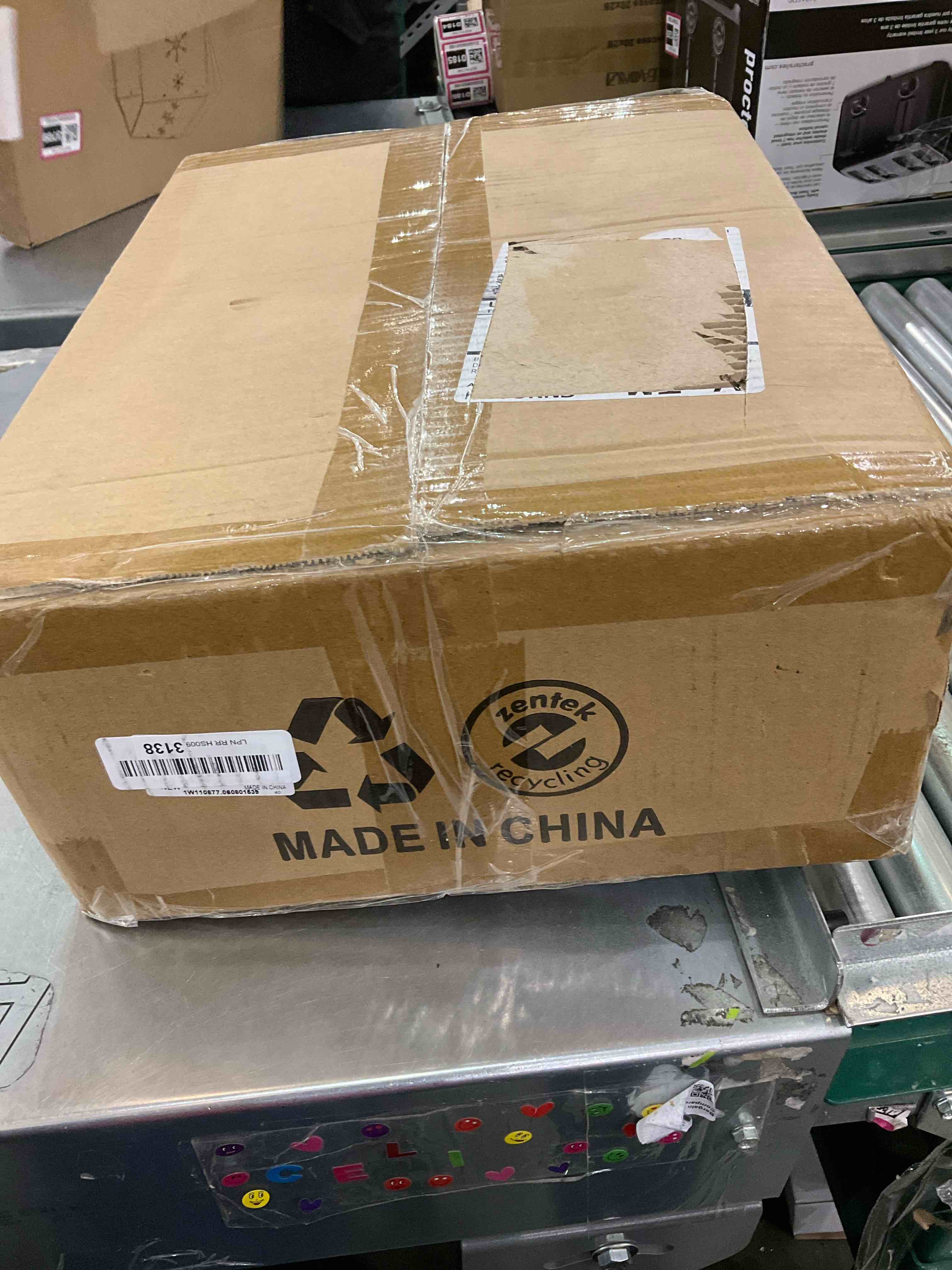 https://s3.amazonaws.com/lotting-images-prod/bidfta/EXS00859362_1704226700093.jpeg
