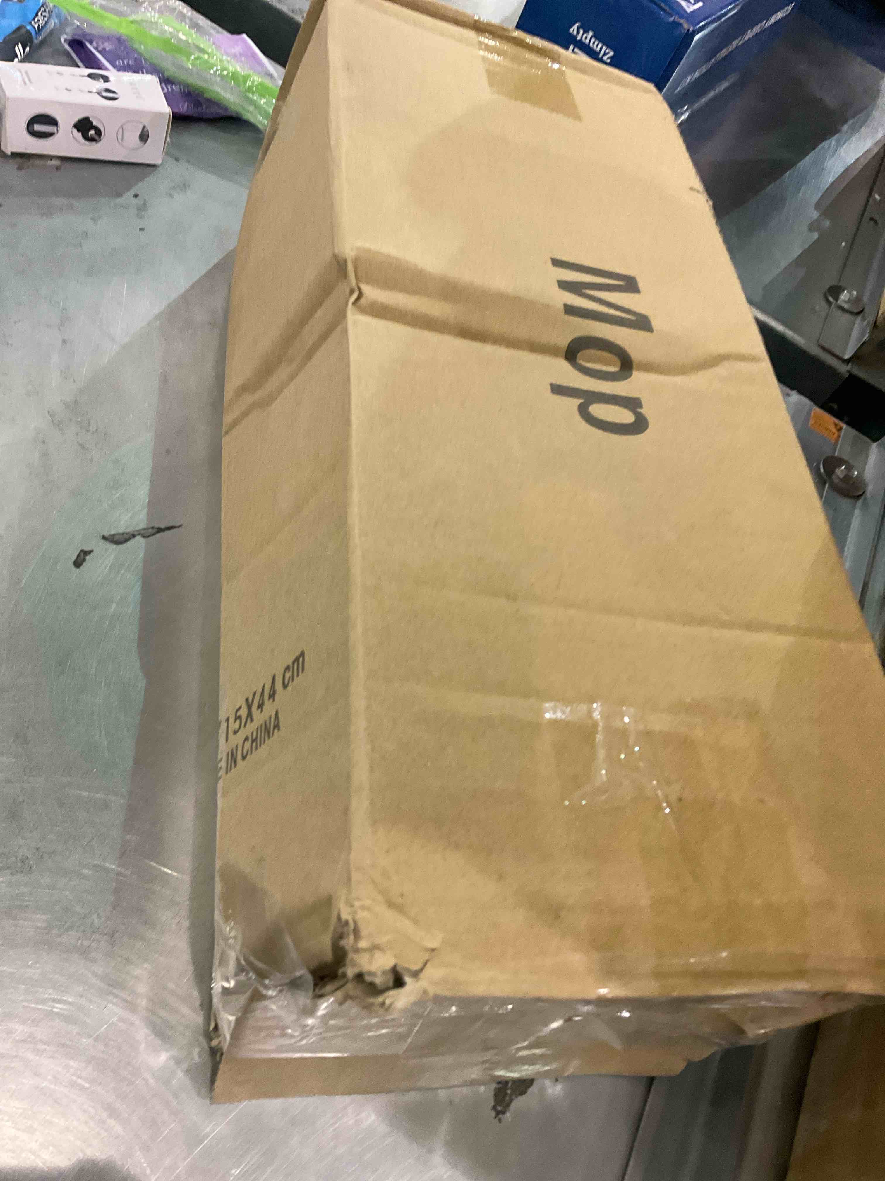 https://s3.amazonaws.com/lotting-images-prod/bidfta/EXS00859384_1704286262375.jpeg