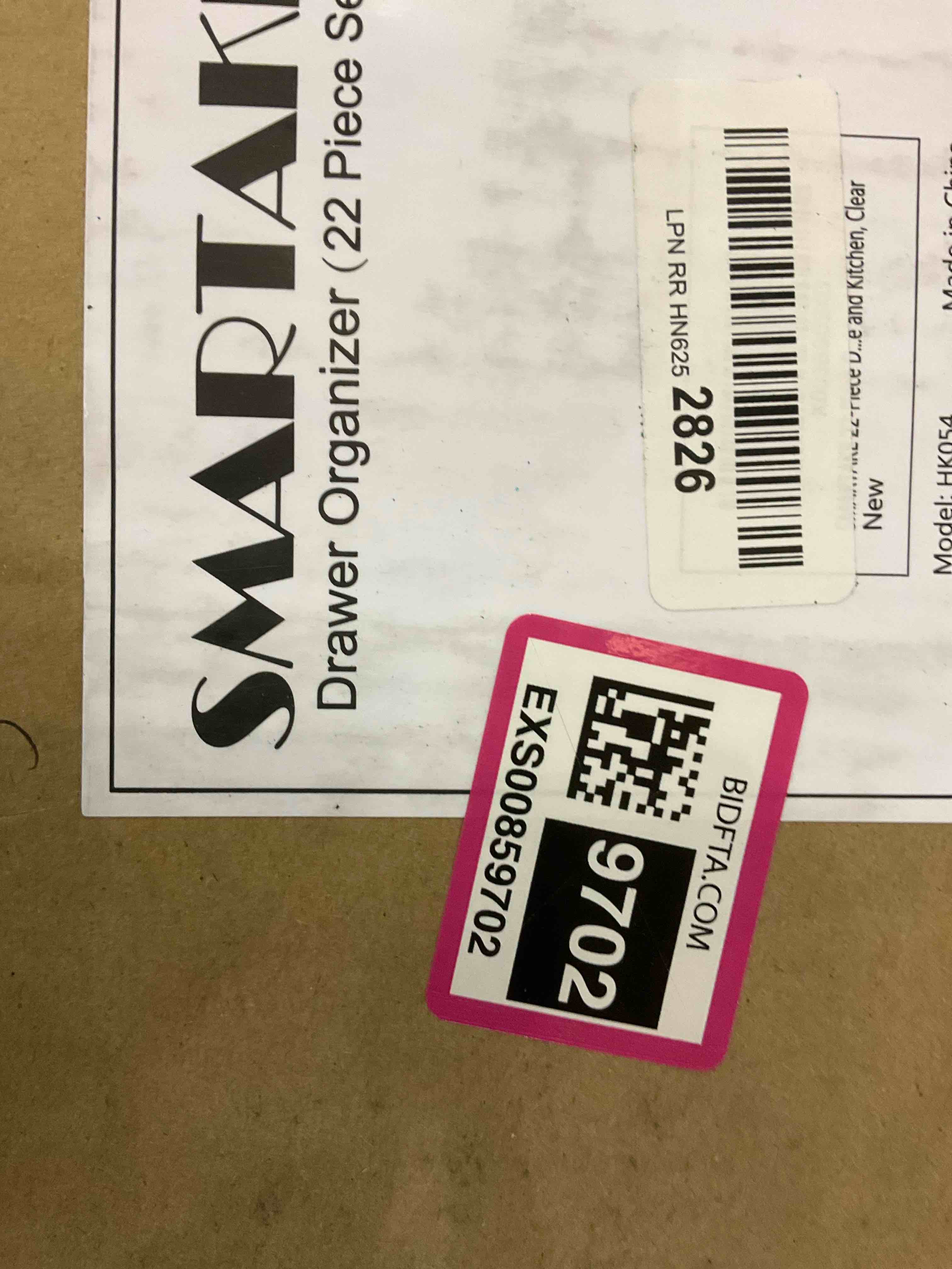 https://s3.amazonaws.com/lotting-images-prod/bidfta/EXS00859702_1704466376506.jpeg