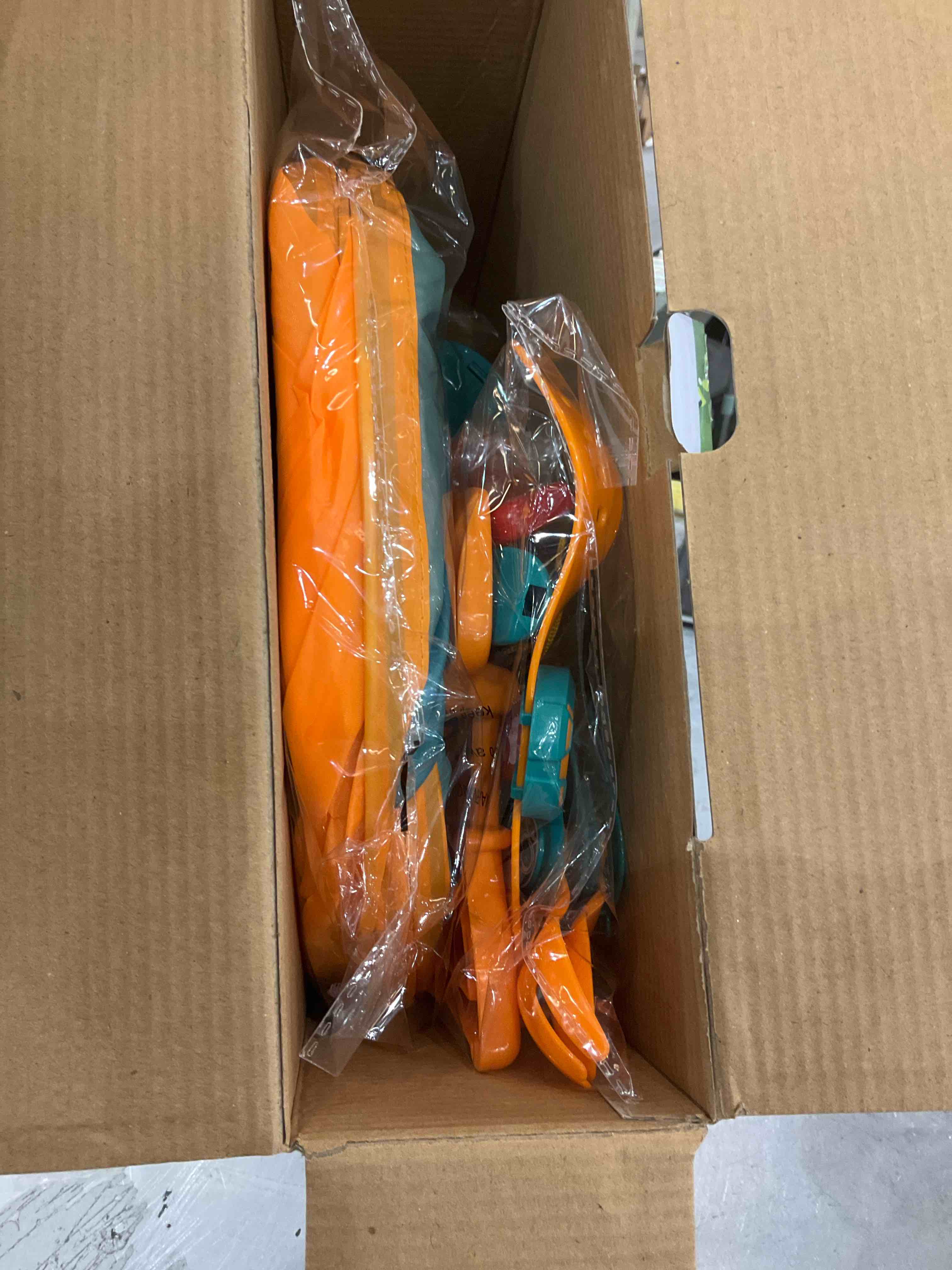 https://s3.amazonaws.com/lotting-images-prod/bidfta/EXS00859932_1705519509087.jpeg