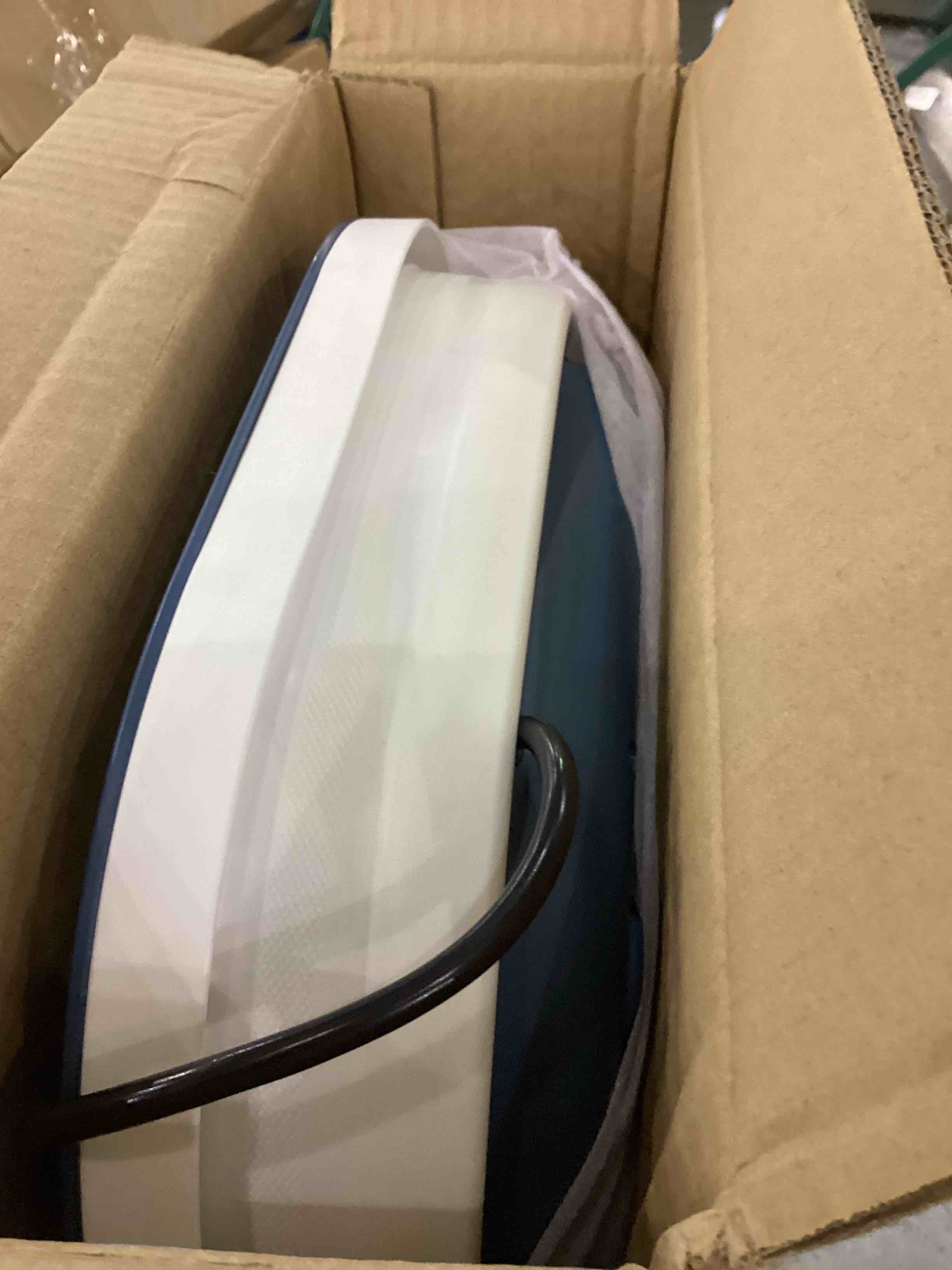 https://s3.amazonaws.com/lotting-images-prod/bidfta/EXS00860252_1700238618295.jpeg