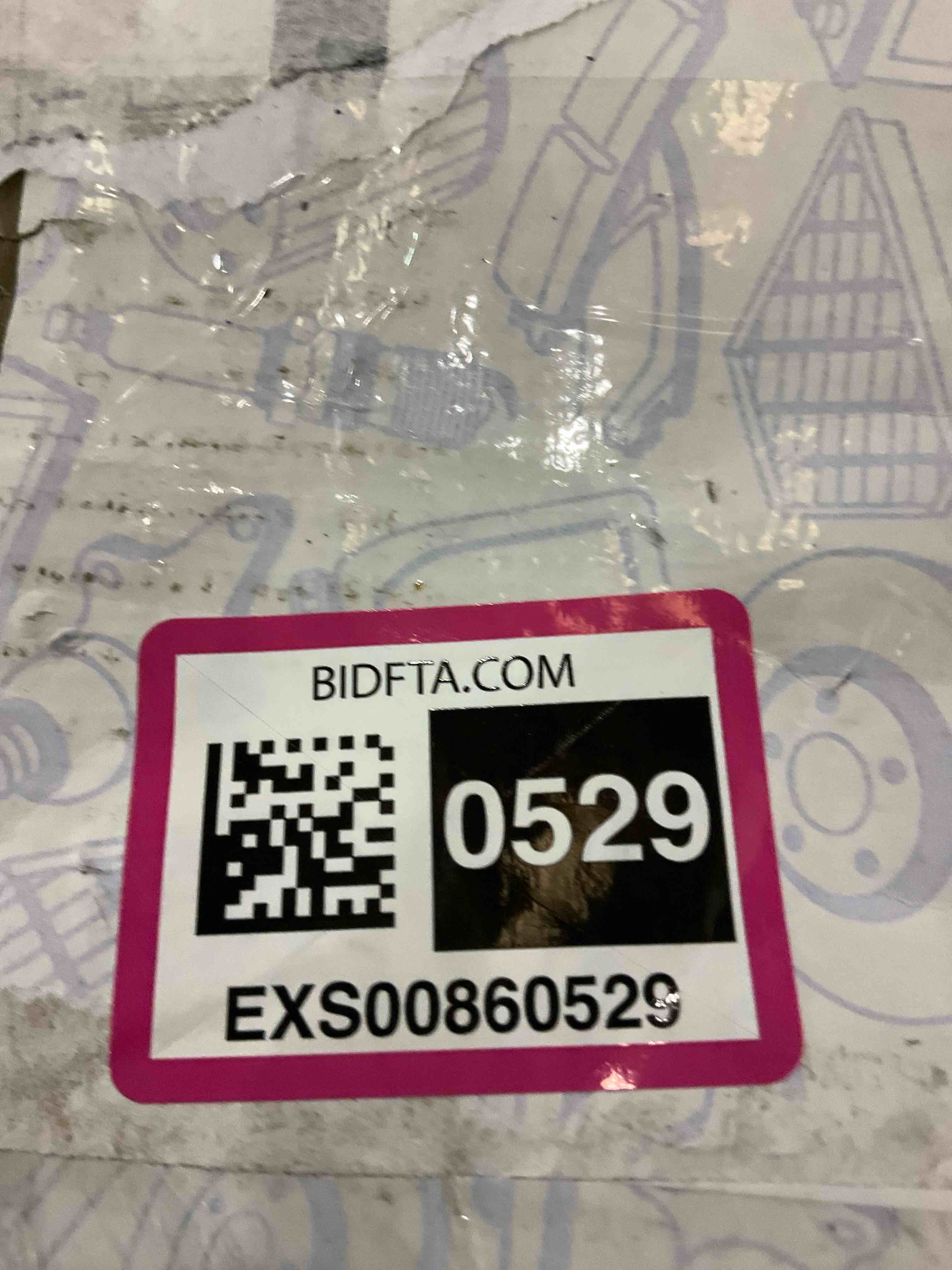 https://s3.amazonaws.com/lotting-images-prod/bidfta/EXS00860529_1699548325377.jpeg
