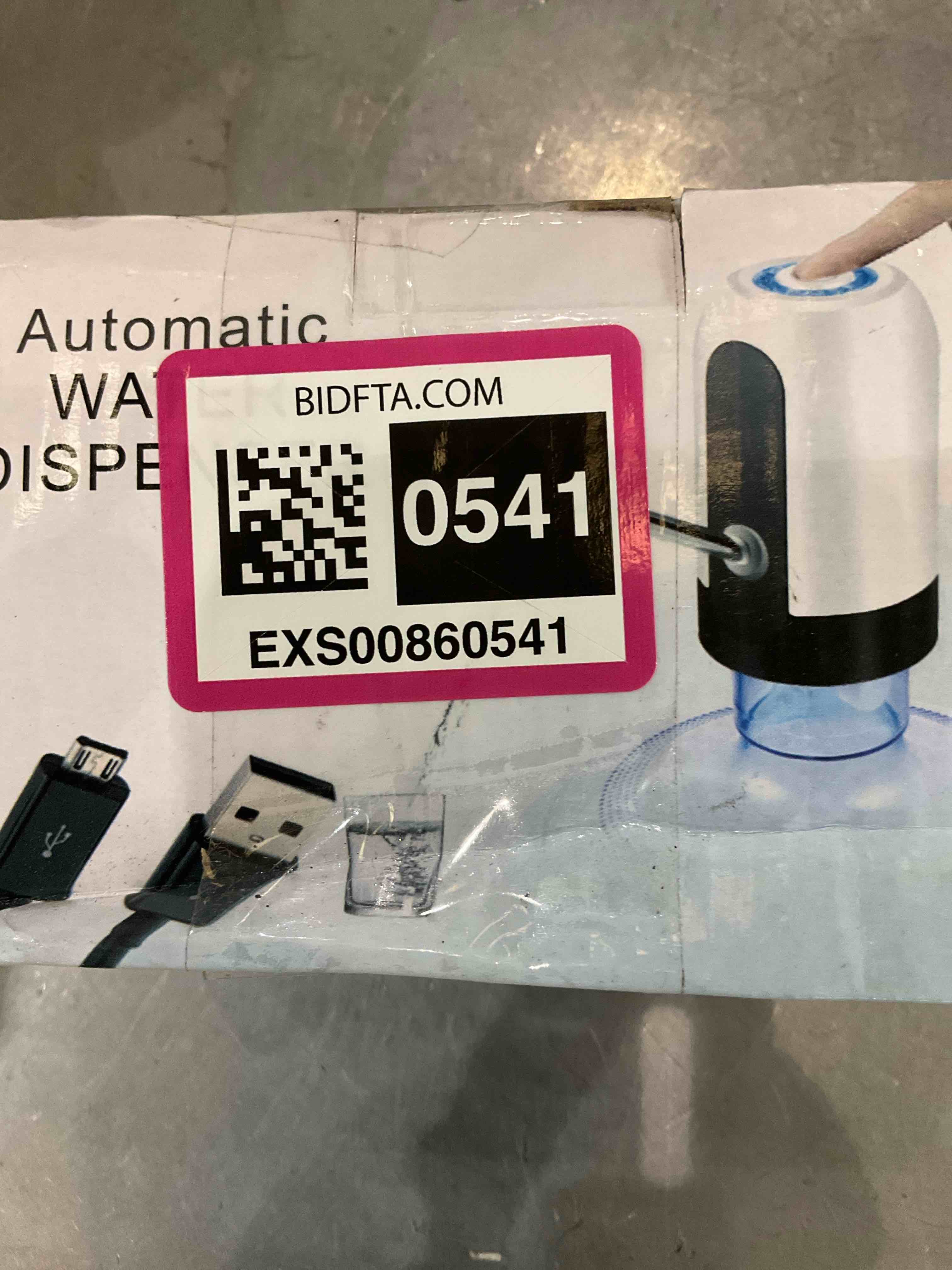 Water Jug Pump, Electric Water Bottle Pump, USB Charging Automatic Drinking Water Pump for Universal 3-5 Gallon Bottle, Portable Water Dispenser for Camping