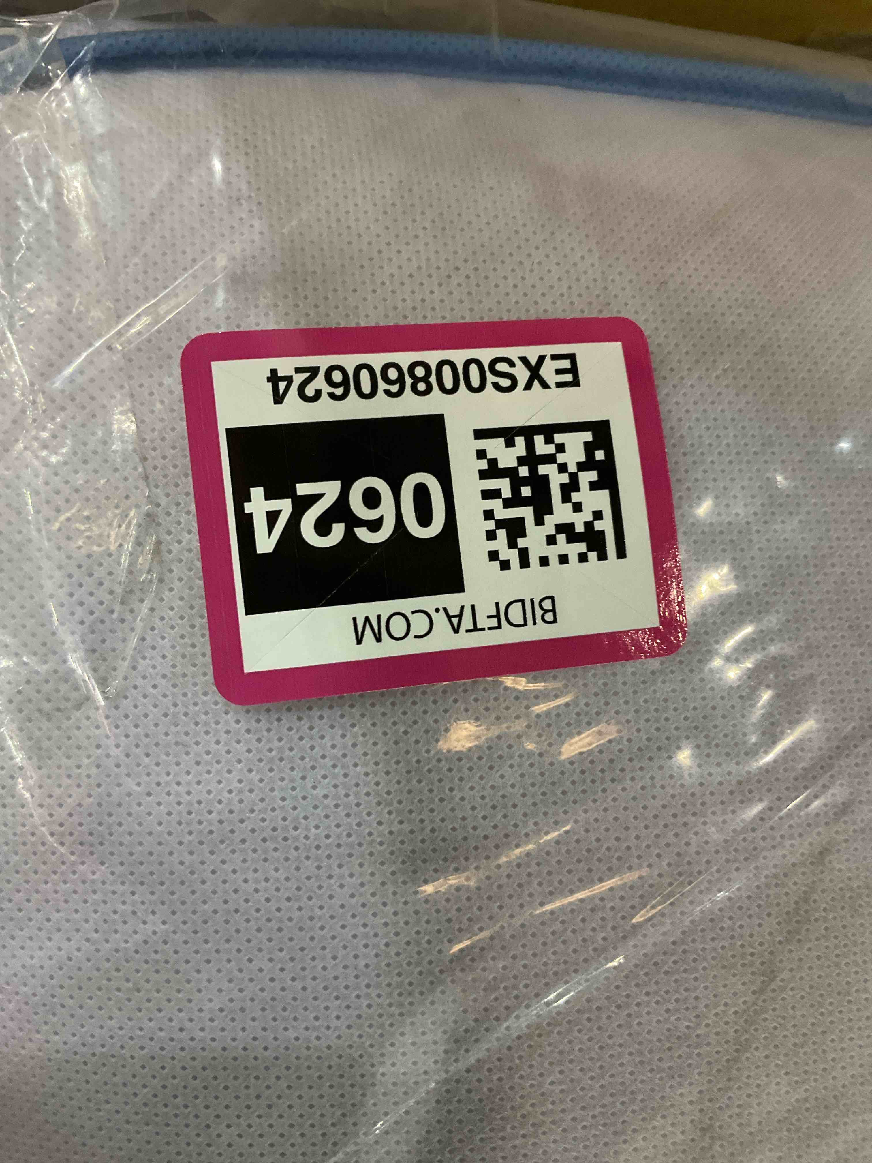 https://s3.amazonaws.com/lotting-images-prod/bidfta/EXS00860624_1699634170764.jpeg