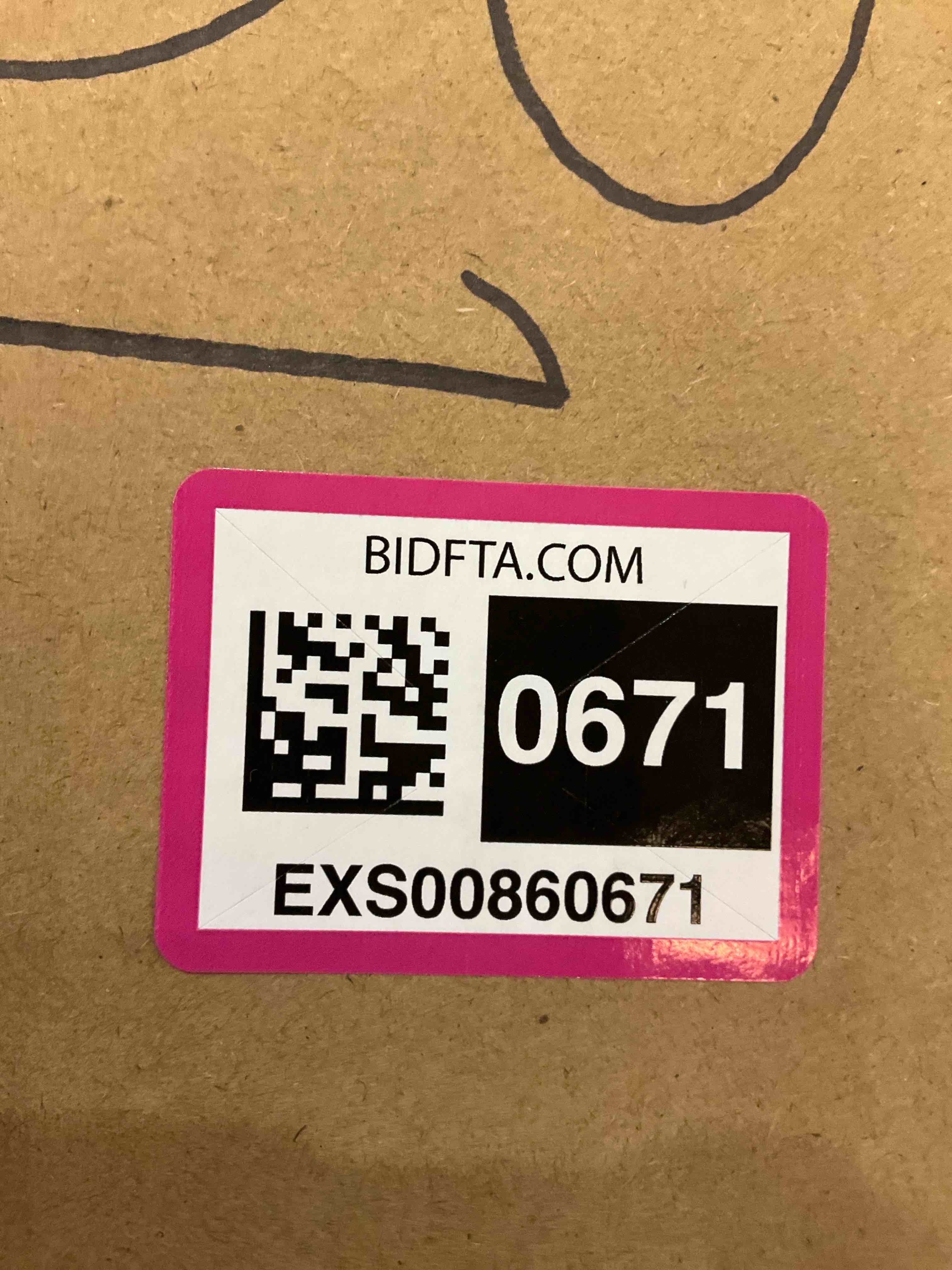 https://s3.amazonaws.com/lotting-images-prod/bidfta/EXS00860671_1699646737856.jpeg