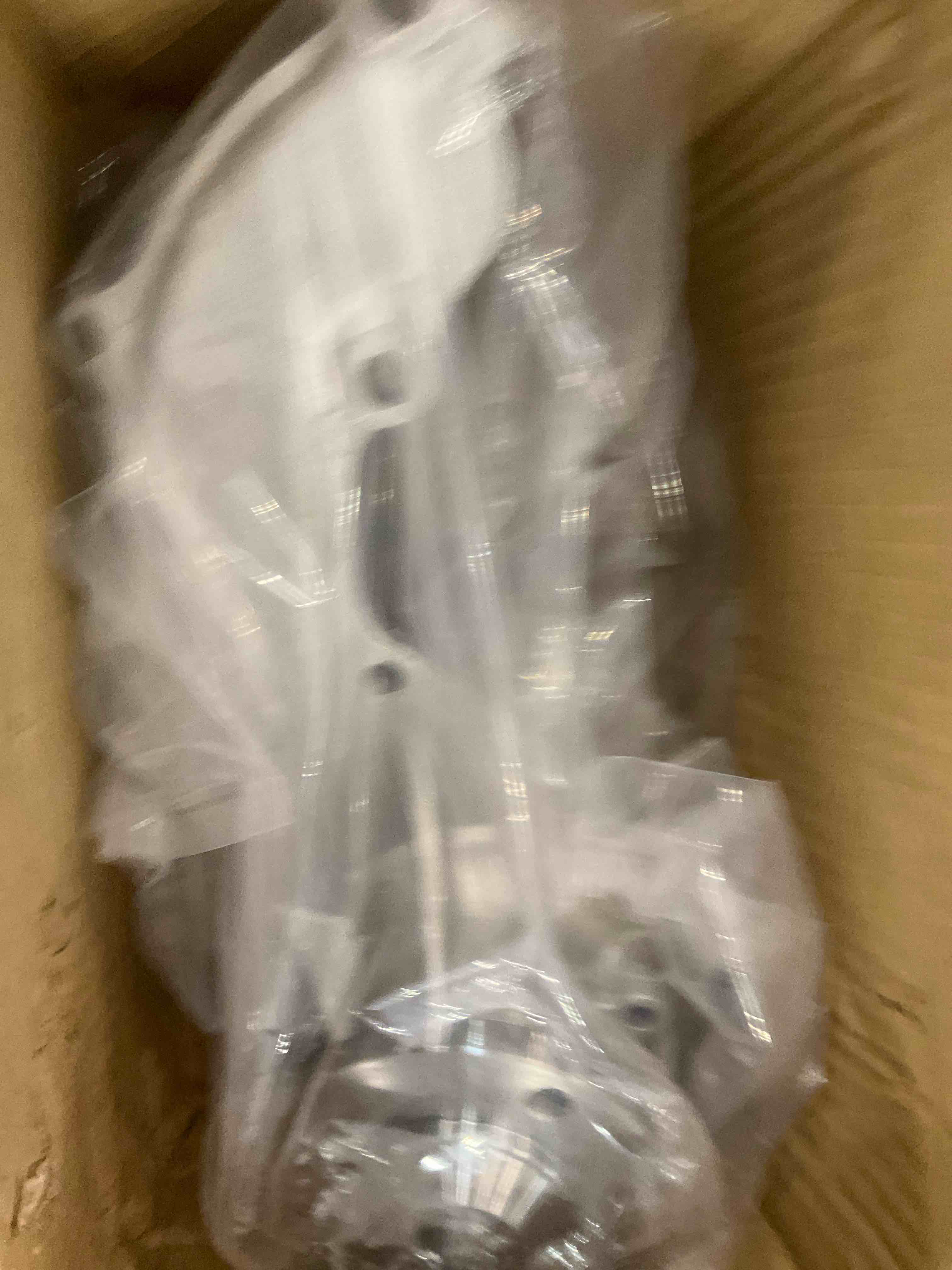 https://s3.amazonaws.com/lotting-images-prod/bidfta/EXS00860990_1700076692257.jpeg