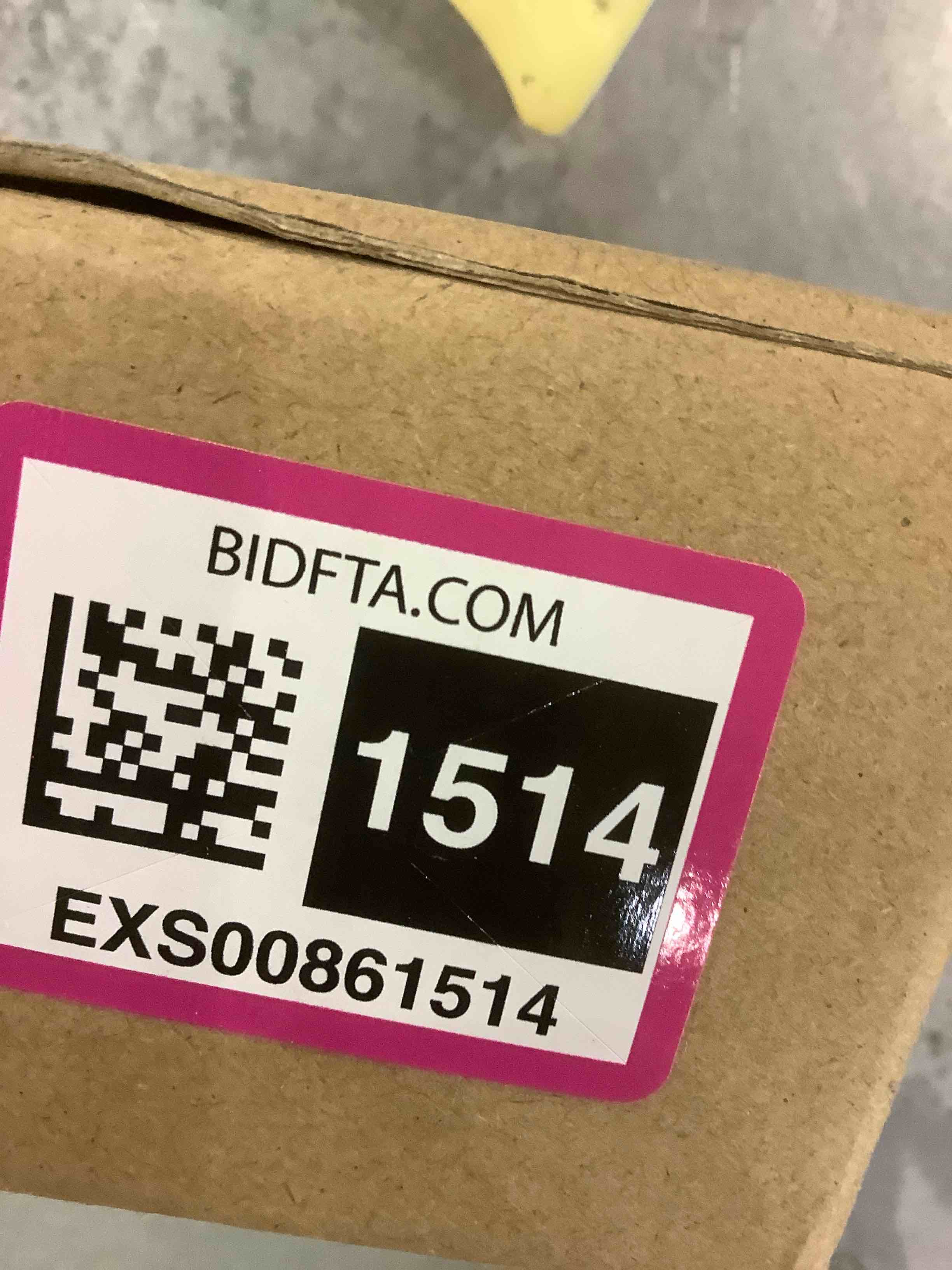 https://s3.amazonaws.com/lotting-images-prod/bidfta/EXS00861514_1700051333345.jpeg