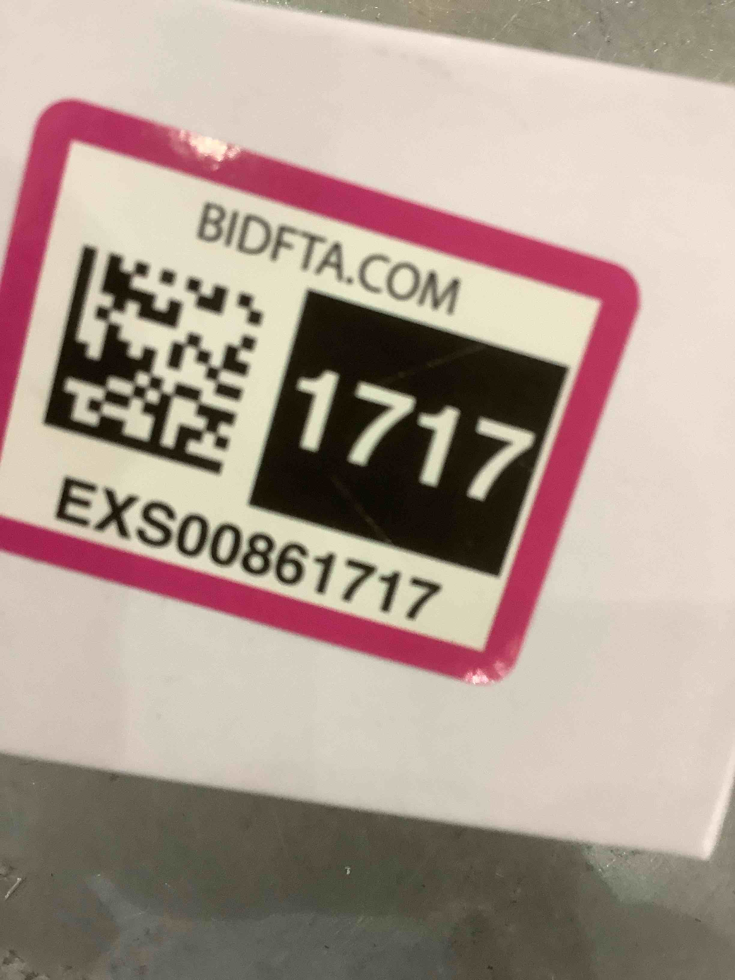 https://s3.amazonaws.com/lotting-images-prod/bidfta/EXS00861717_1700076543216.jpeg