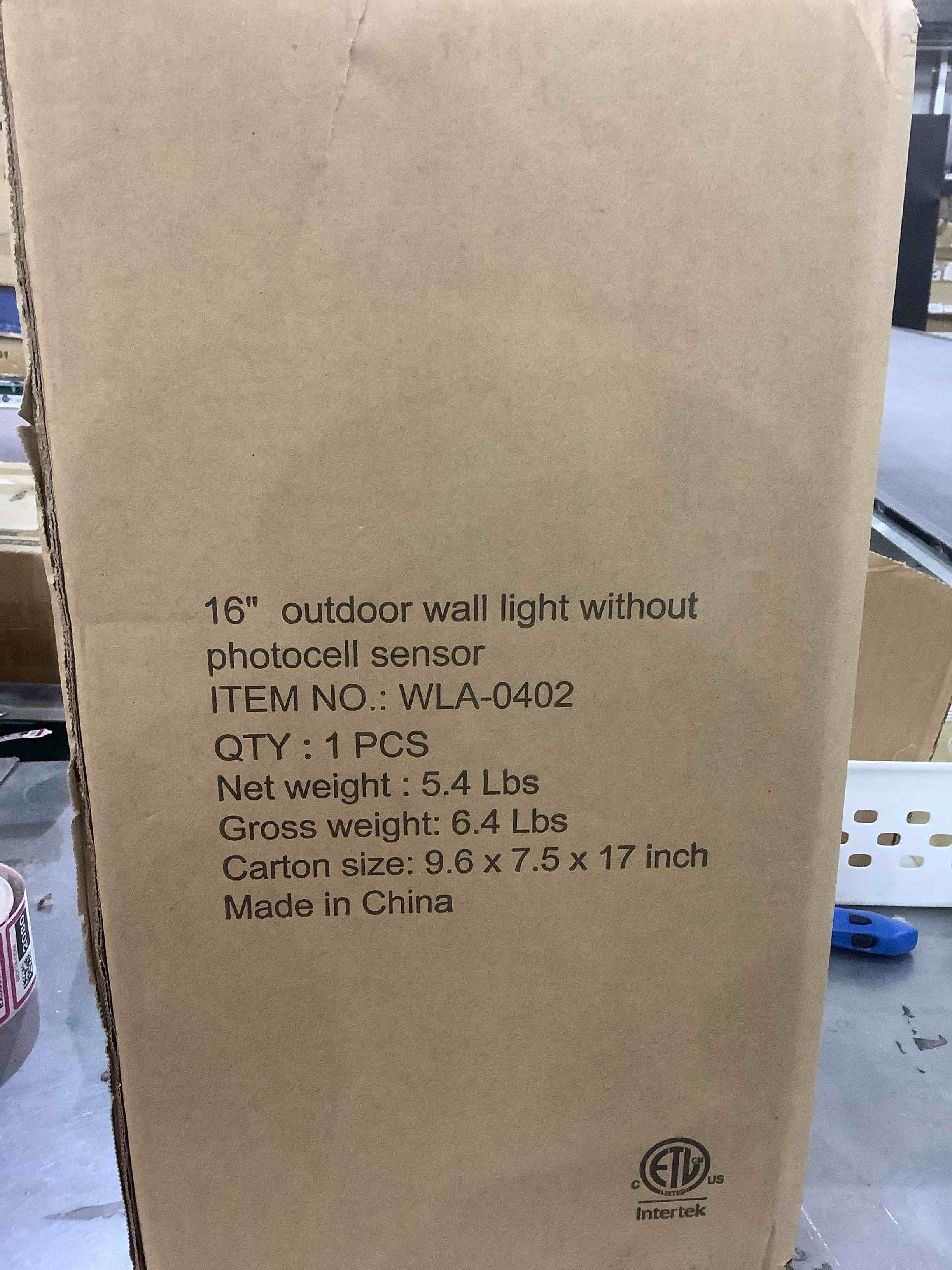 16 inch outdoor wall light without photocell sensor