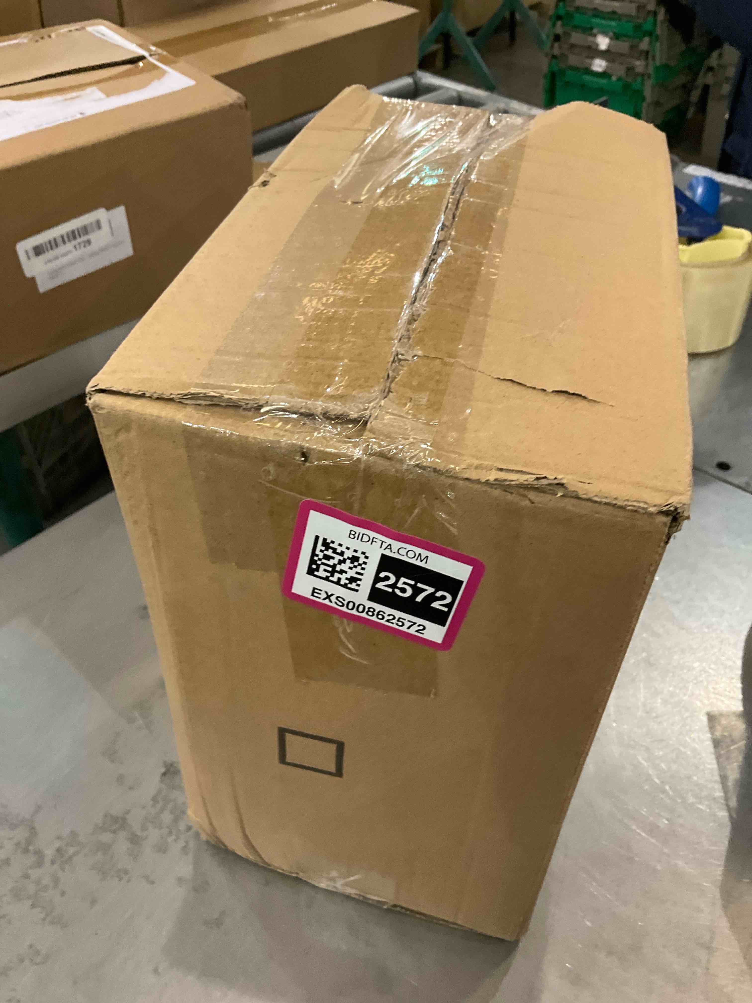 https://s3.amazonaws.com/lotting-images-prod/bidfta/EXS00862572_1702917867048.jpeg