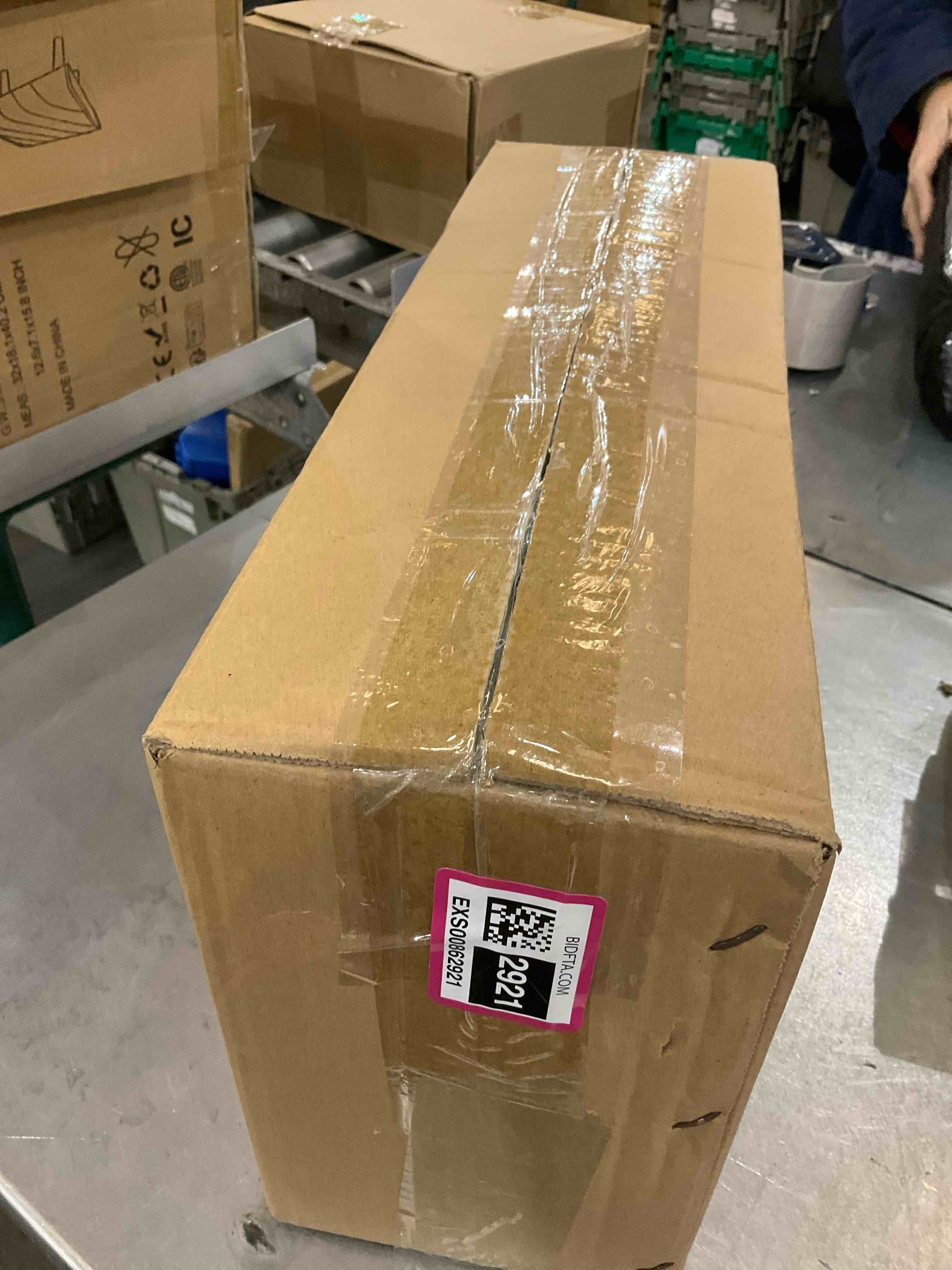 https://s3.amazonaws.com/lotting-images-prod/bidfta/EXS00862921_1703097499987.jpeg