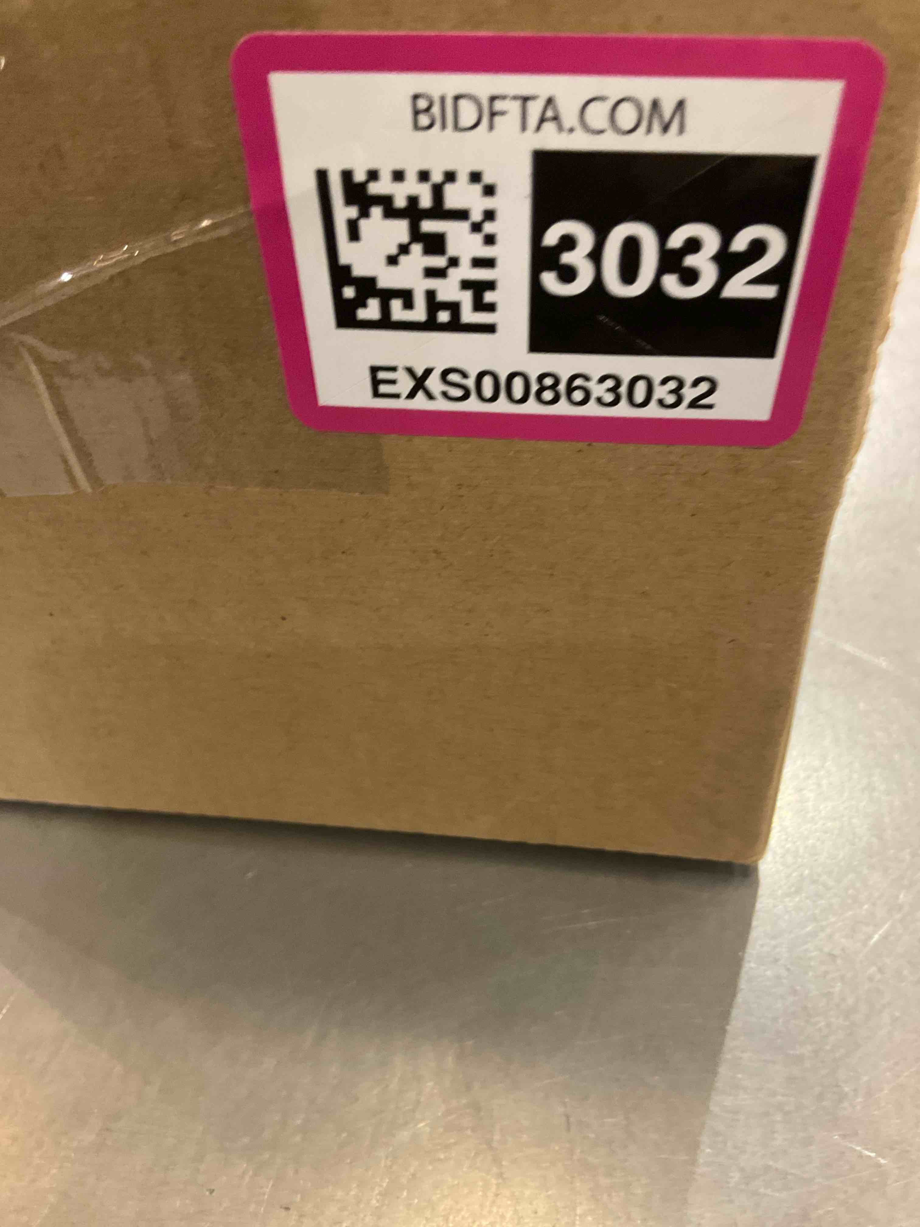 https://s3.amazonaws.com/lotting-images-prod/bidfta/EXS00863032_1700152950314.jpeg