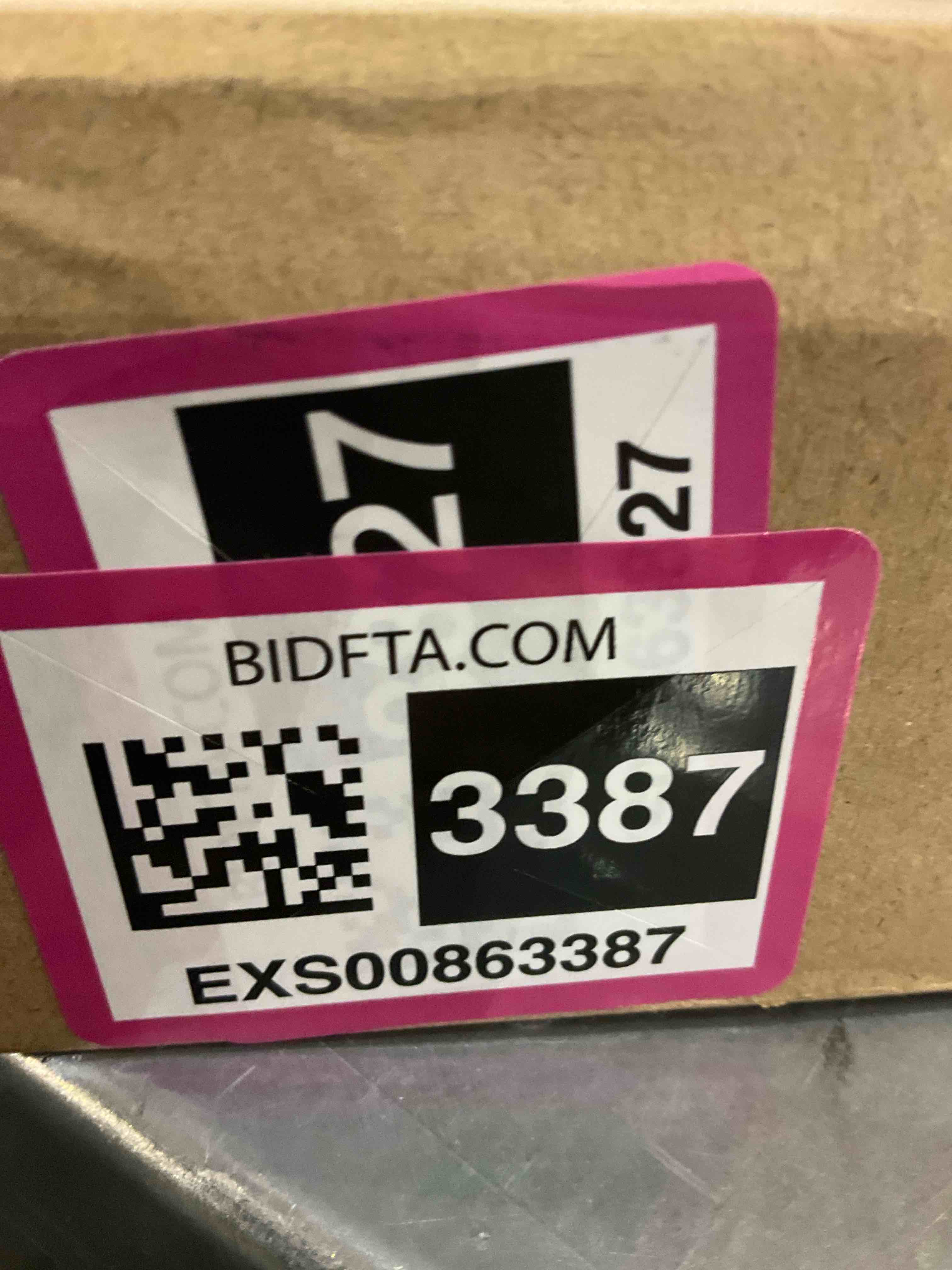 https://s3.amazonaws.com/lotting-images-prod/bidfta/EXS00863387_1700659064166.jpeg