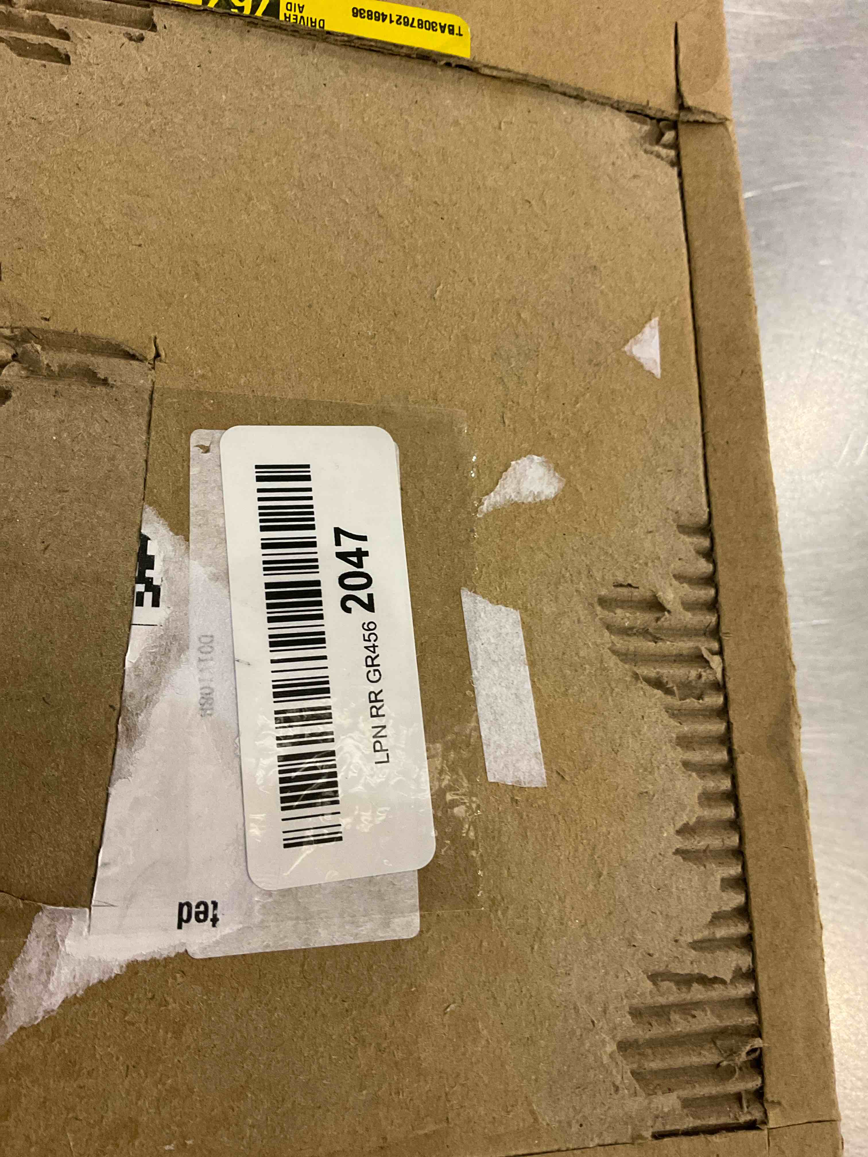 https://s3.amazonaws.com/lotting-images-prod/bidfta/EXS00863388_1700659163056.jpeg