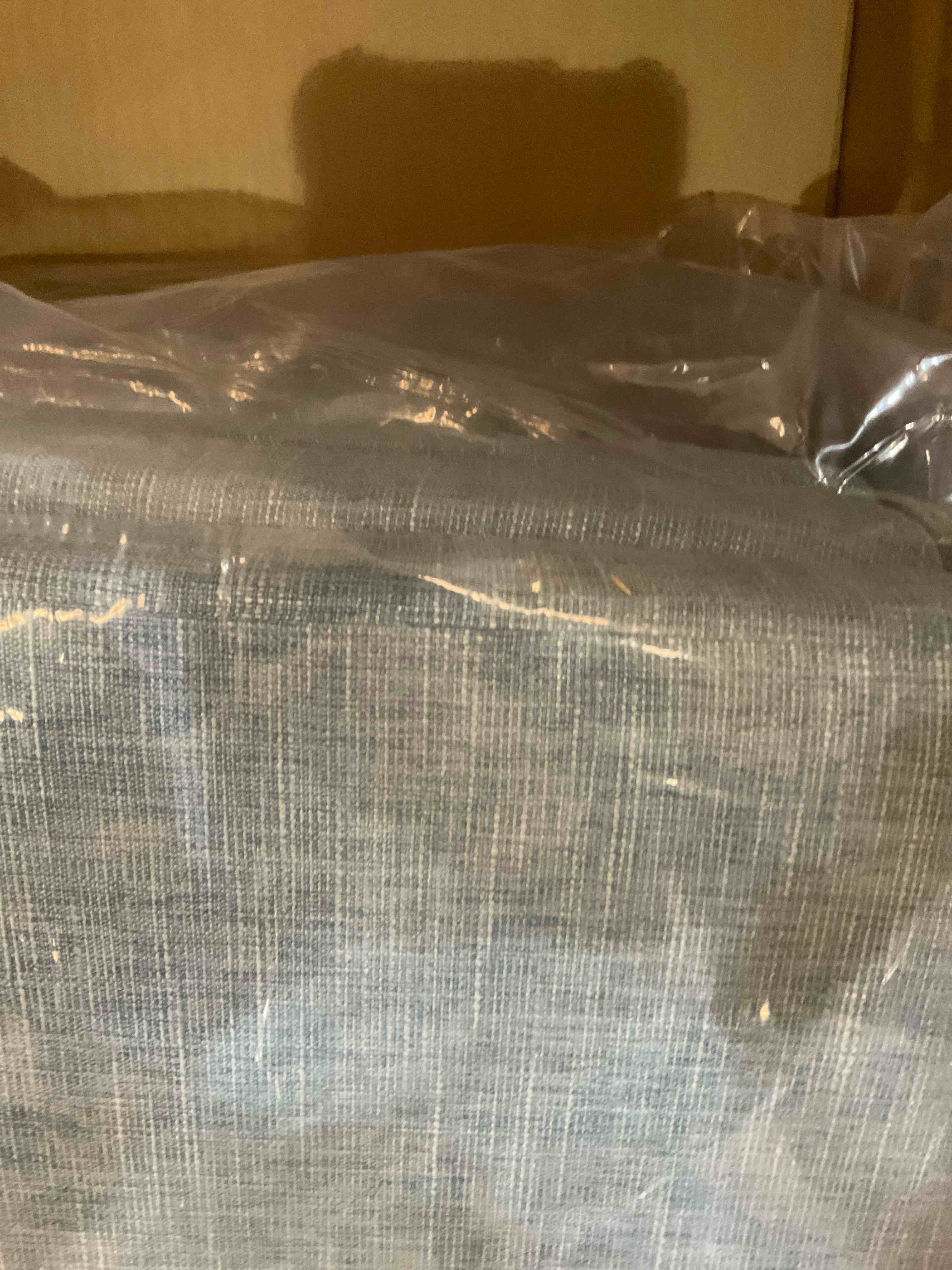 https://s3.amazonaws.com/lotting-images-prod/bidfta/EXS00863419_1700666856640.jpeg