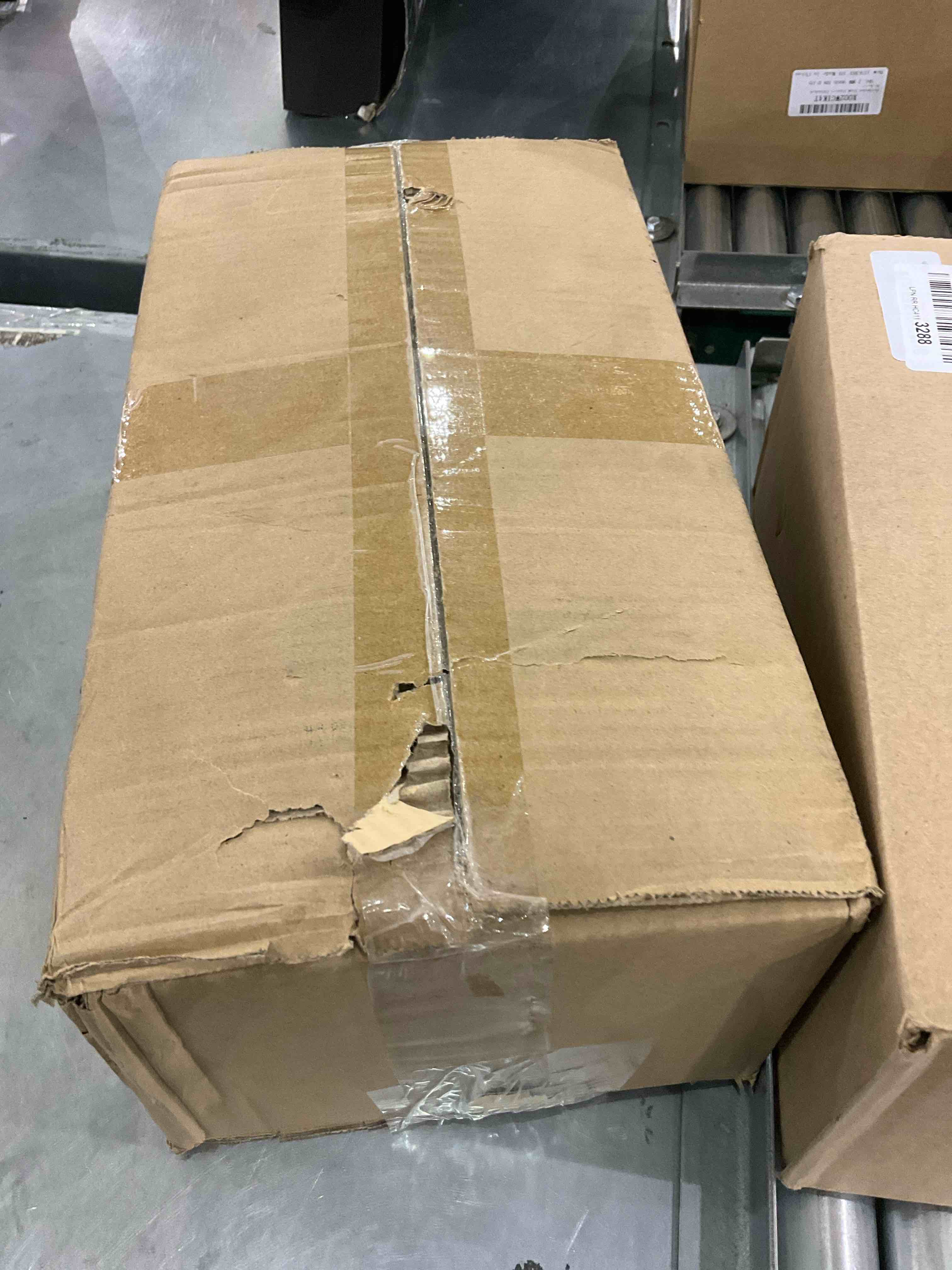 https://s3.amazonaws.com/lotting-images-prod/bidfta/EXS00863971_1700675118915.jpeg