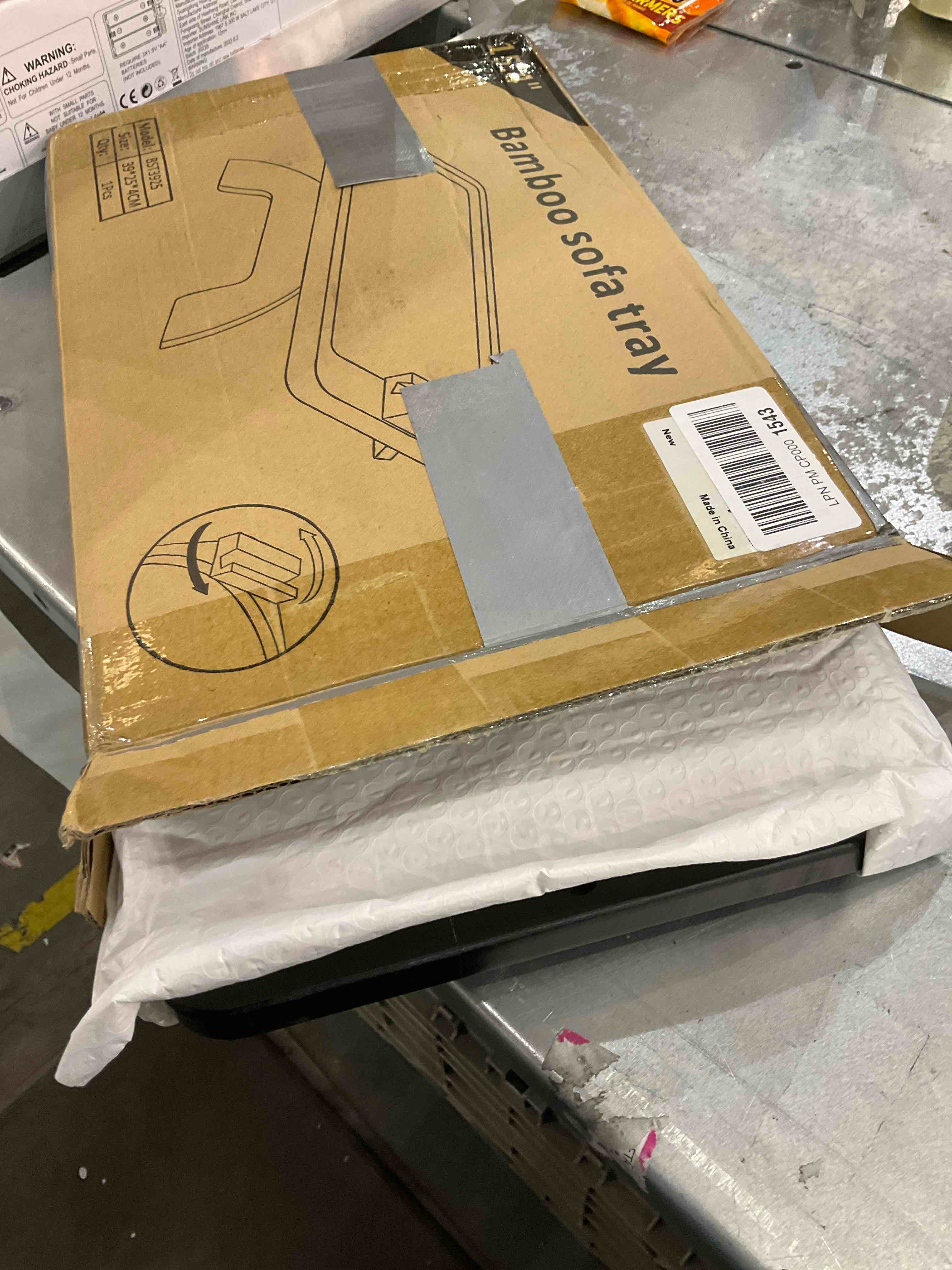 https://s3.amazonaws.com/lotting-images-prod/bidfta/EXS00864240_1700497584130.jpeg