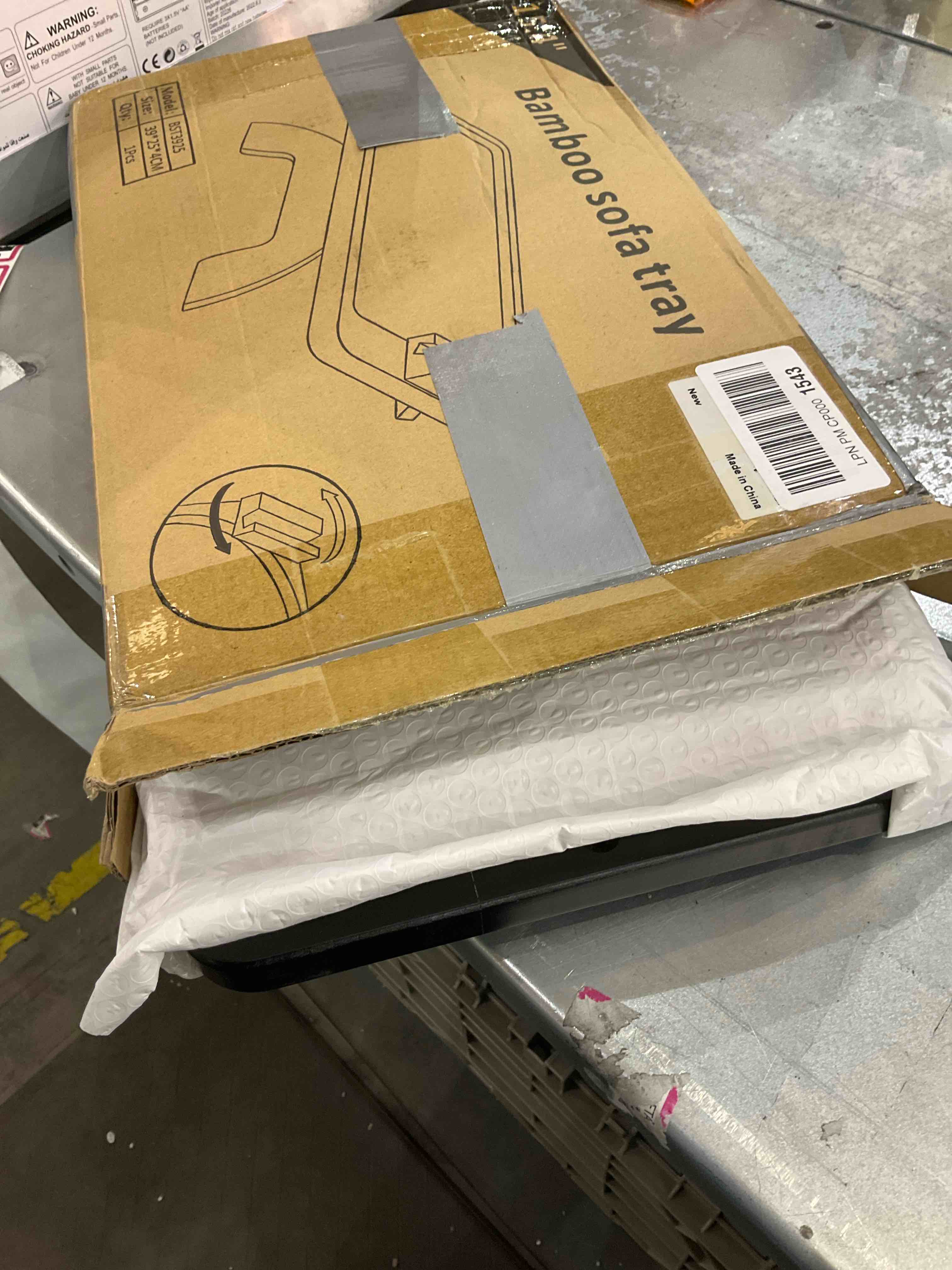 https://s3.amazonaws.com/lotting-images-prod/bidfta/EXS00864240_1700497586191.jpeg