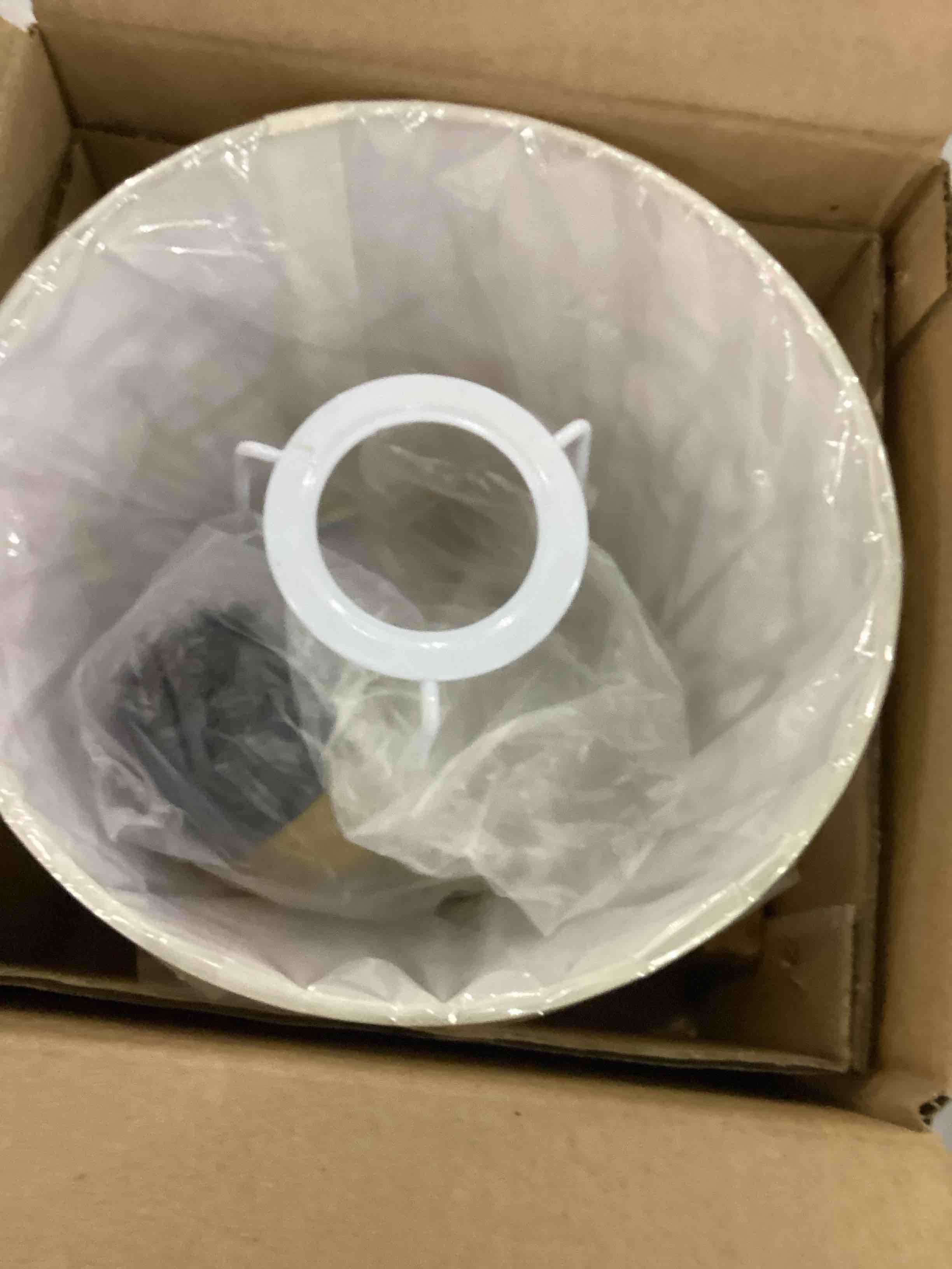 https://s3.amazonaws.com/lotting-images-prod/bidfta/EXS00865666_1700670457312.jpeg