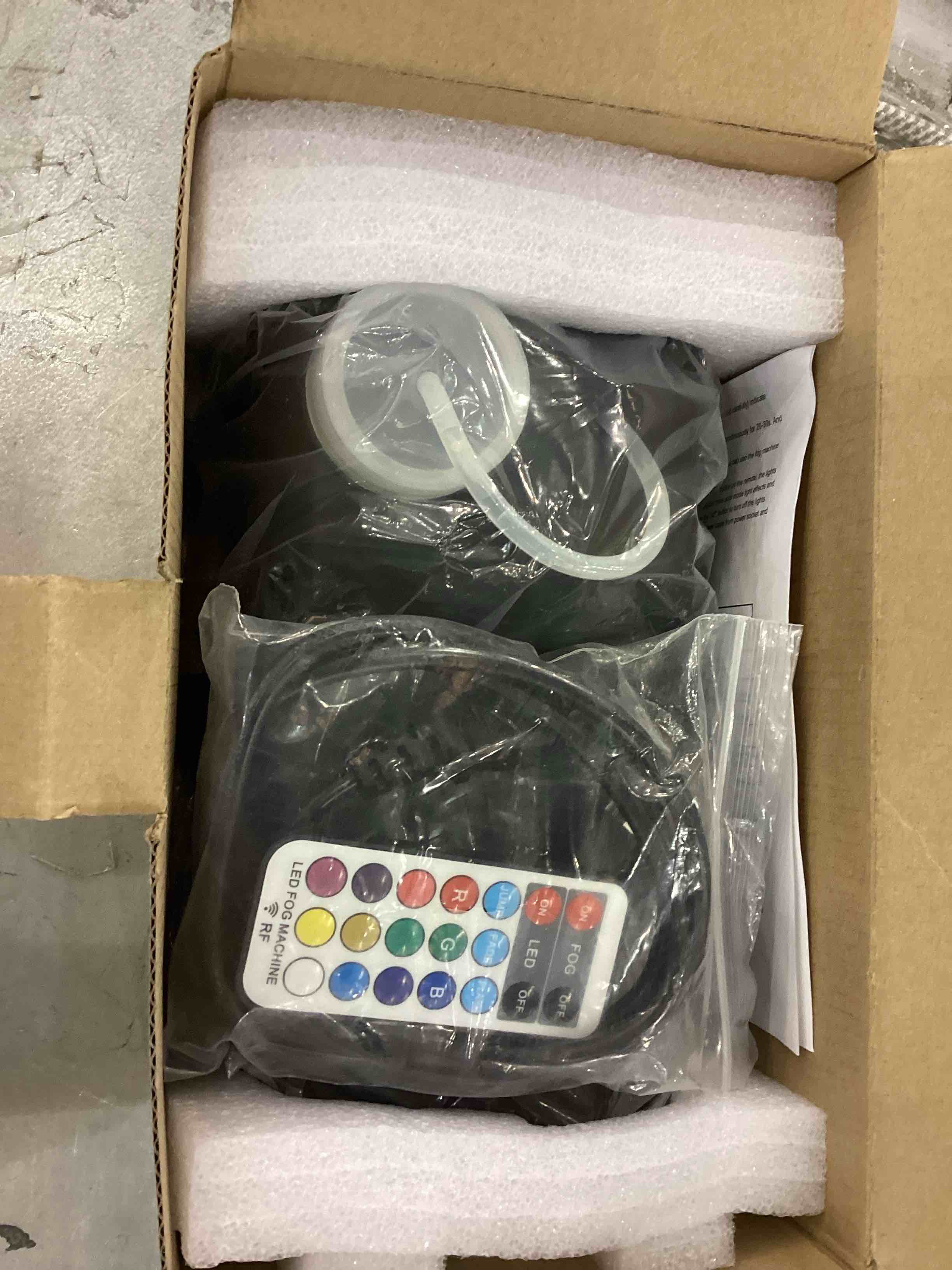 https://s3.amazonaws.com/lotting-images-prod/bidfta/EXS00865887_1702497342981.jpeg