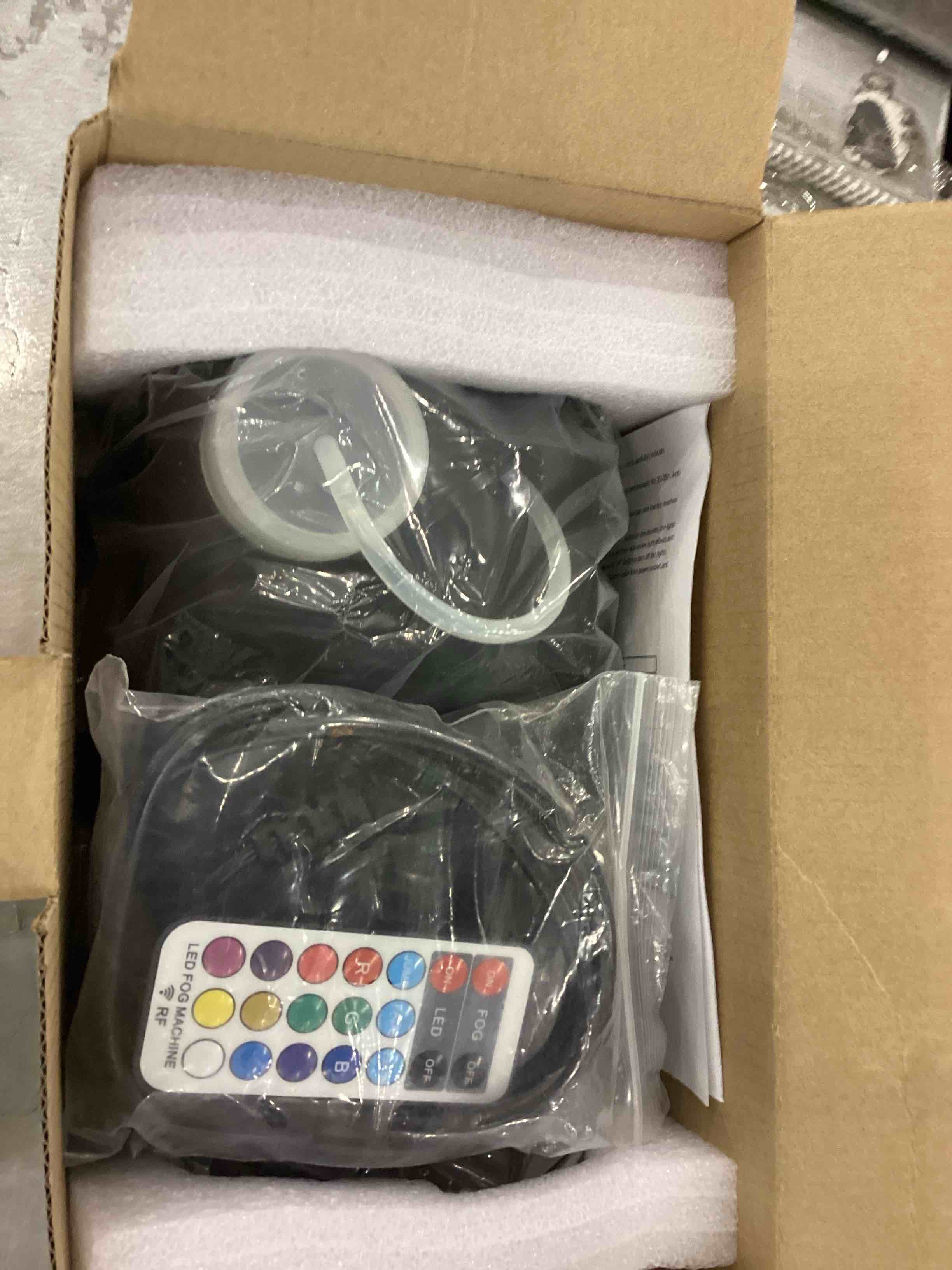https://s3.amazonaws.com/lotting-images-prod/bidfta/EXS00865887_1702497369442.jpeg