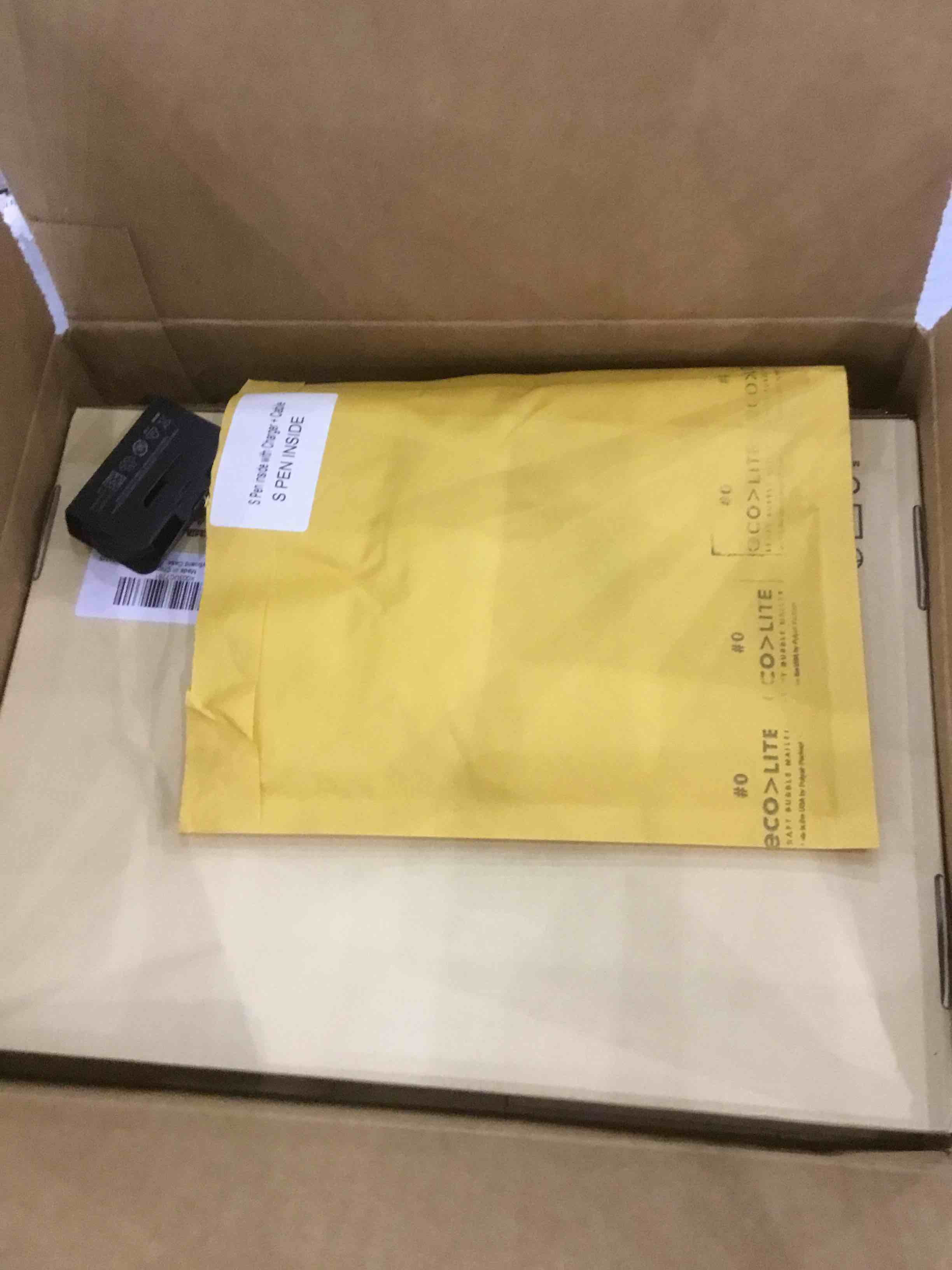 https://s3.amazonaws.com/lotting-images-prod/bidfta/EXS00865984_1705590679231.jpeg