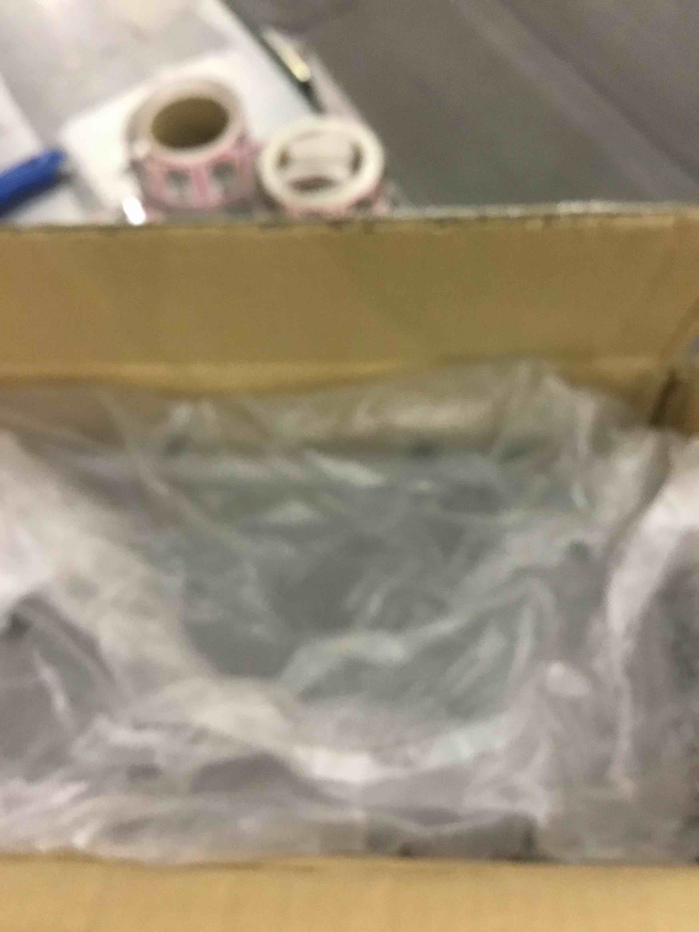https://s3.amazonaws.com/lotting-images-prod/bidfta/EXS00865990_1705591200640.jpeg