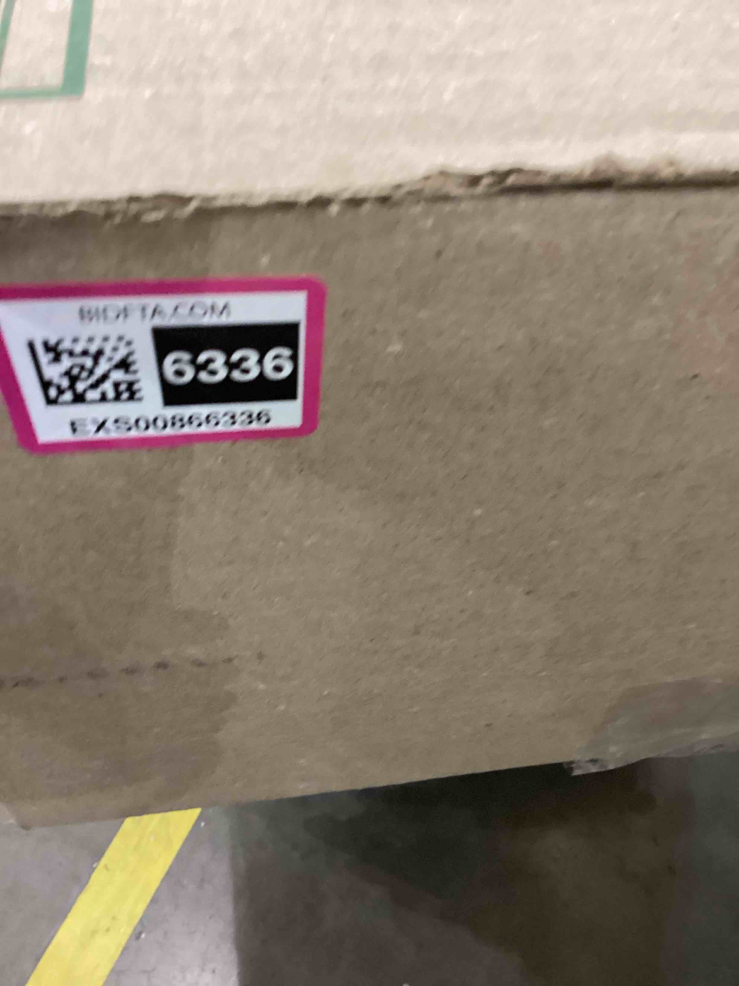 https://s3.amazonaws.com/lotting-images-prod/bidfta/EXS00866336_1699992863402.jpeg