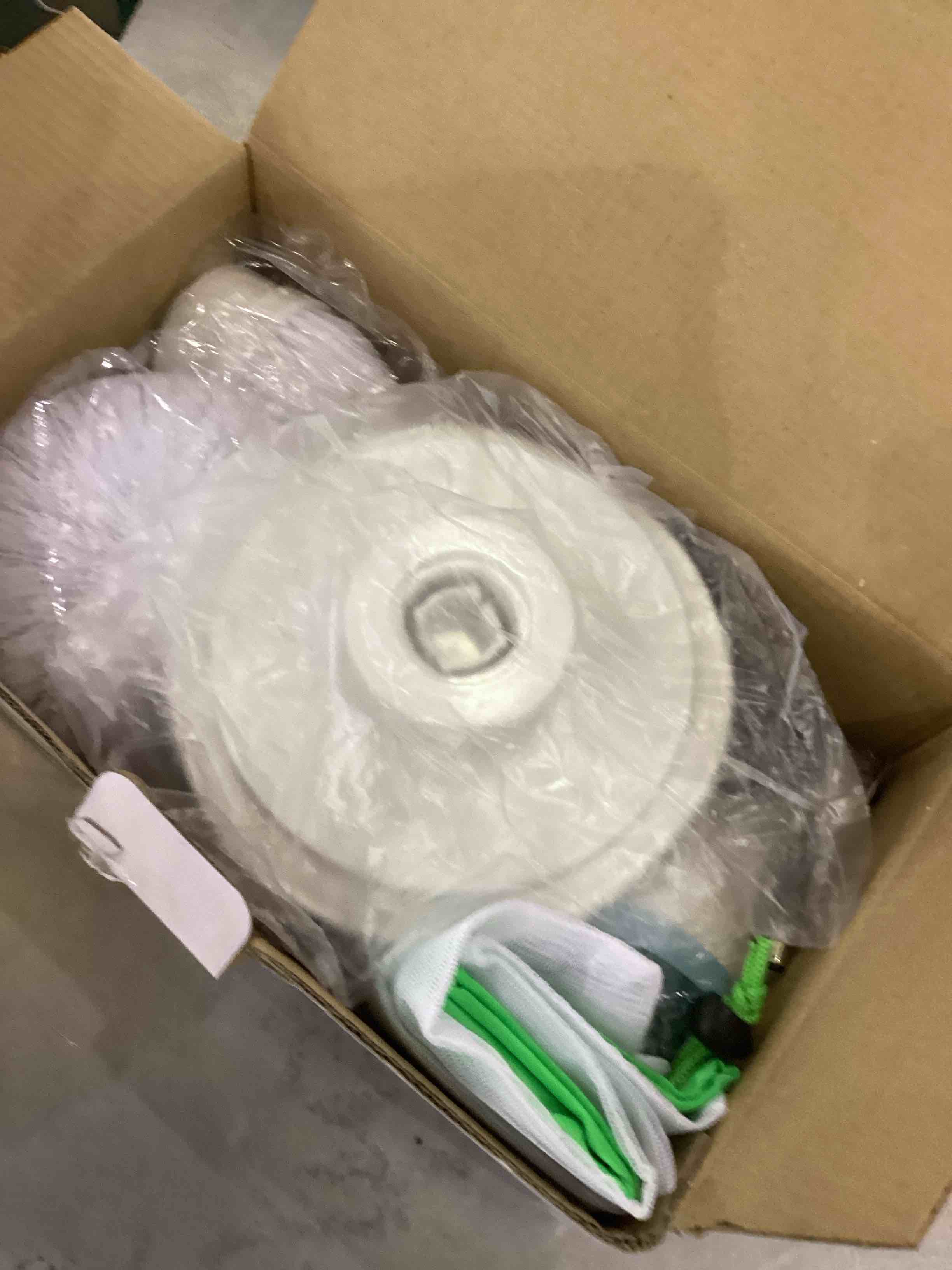 https://s3.amazonaws.com/lotting-images-prod/bidfta/EXS00866498_1700077853154.jpeg