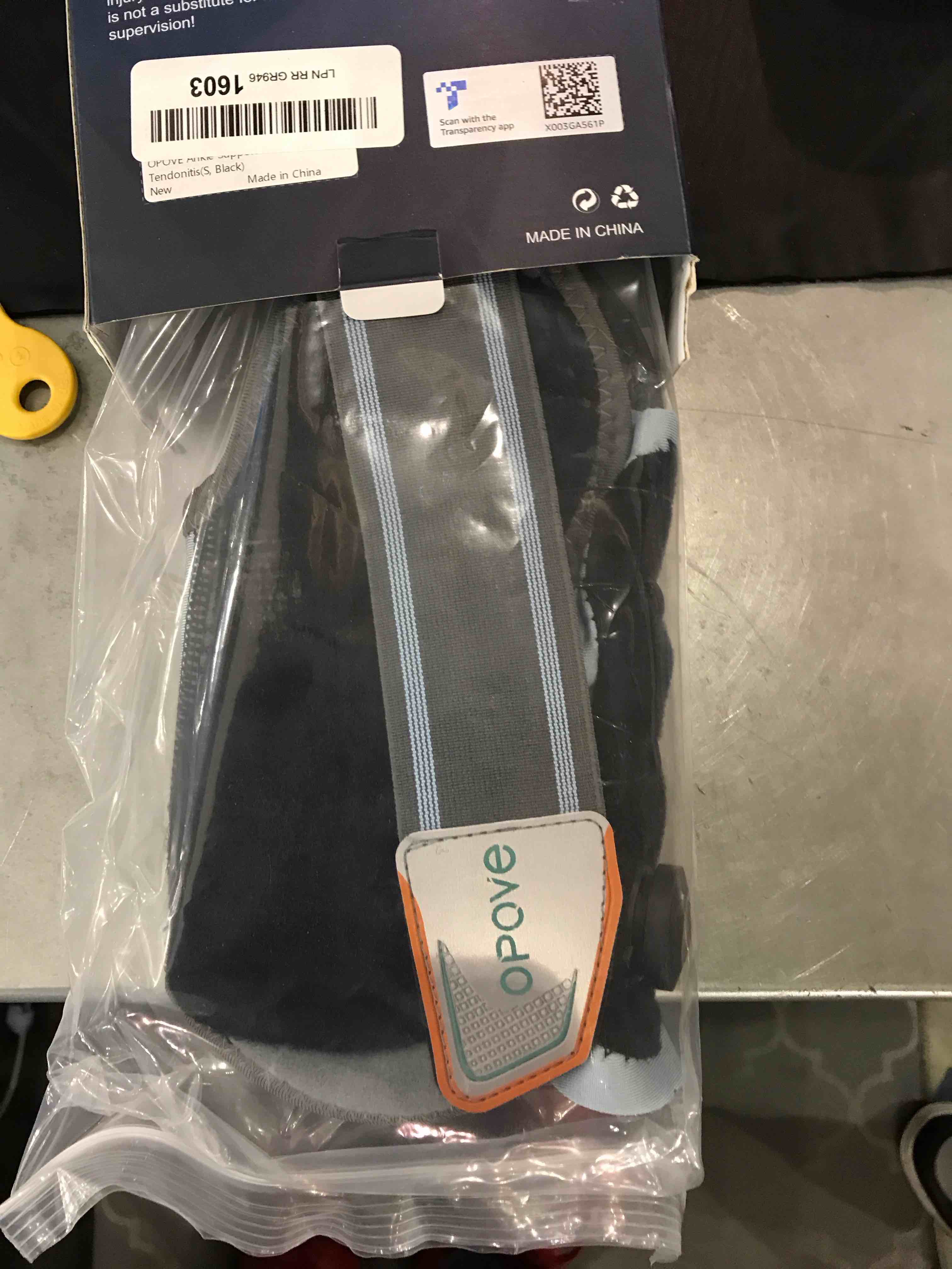 https://s3.amazonaws.com/lotting-images-prod/bidfta/EXS00866785_1699880442373.jpeg