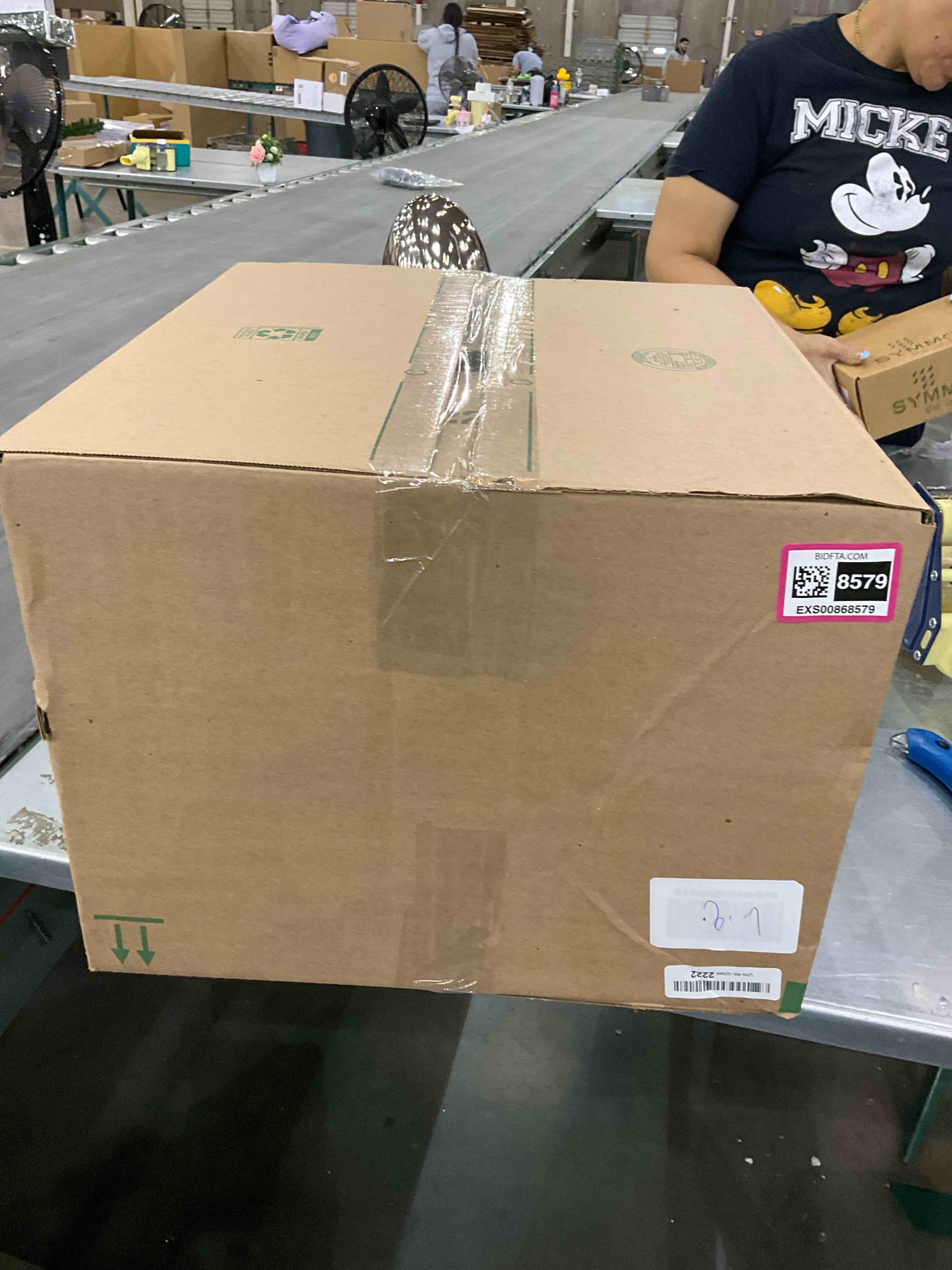 https://s3.amazonaws.com/lotting-images-prod/bidfta/EXS00868579_1699899545046.jpeg