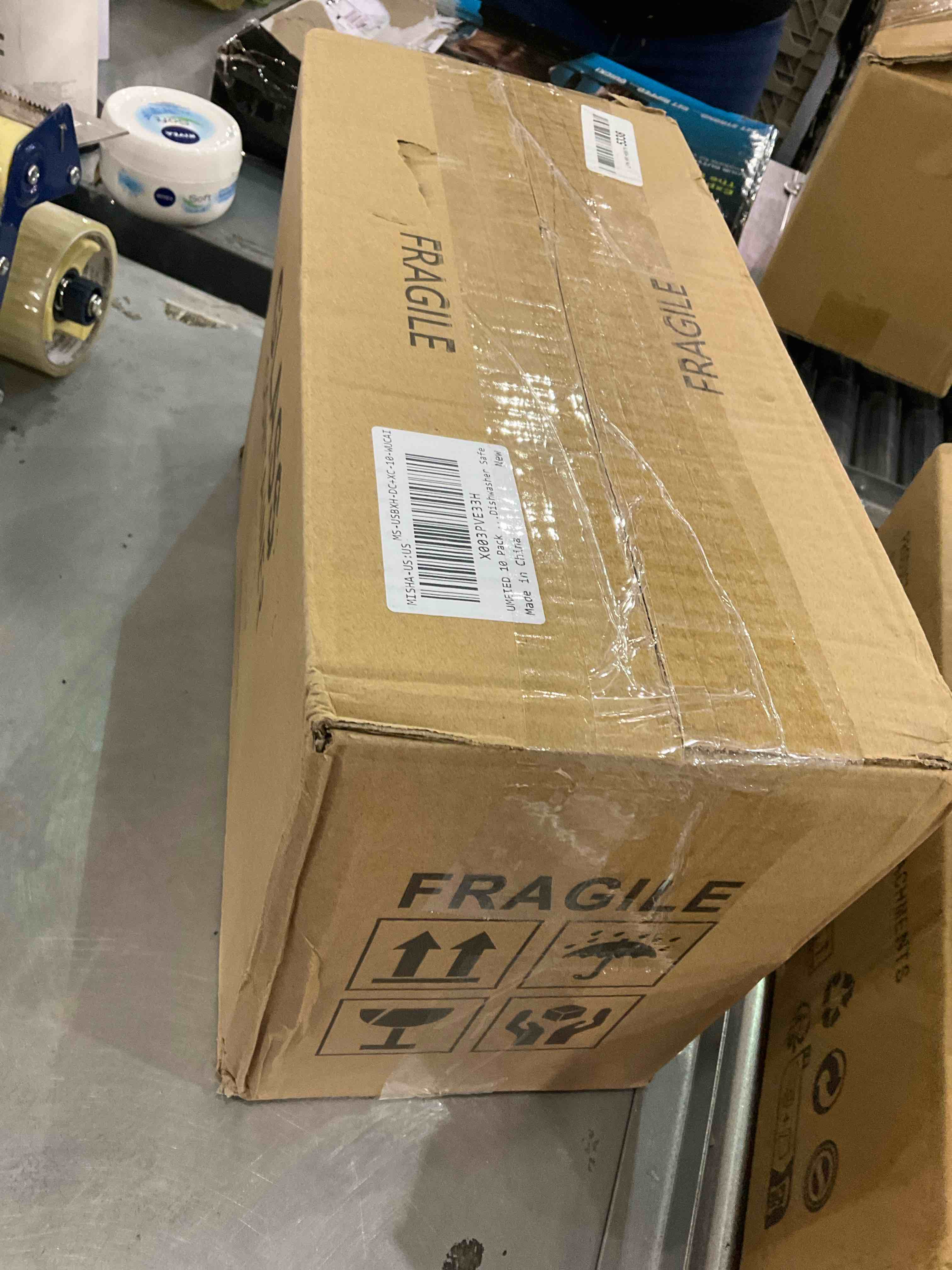 https://s3.amazonaws.com/lotting-images-prod/bidfta/EXS00869113_1700139482334.jpeg
