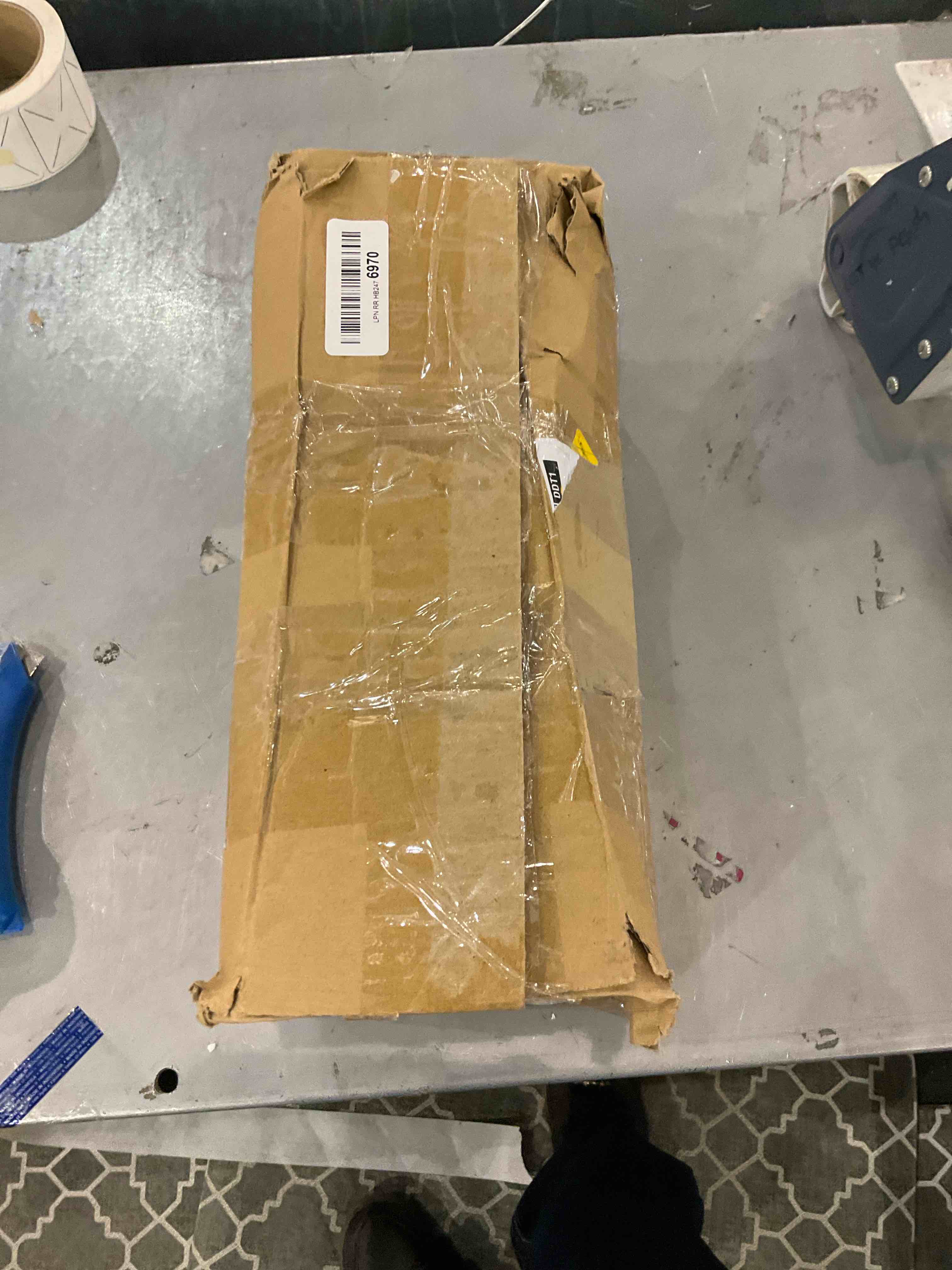 https://s3.amazonaws.com/lotting-images-prod/bidfta/EXS00869629_1700054791827.jpeg