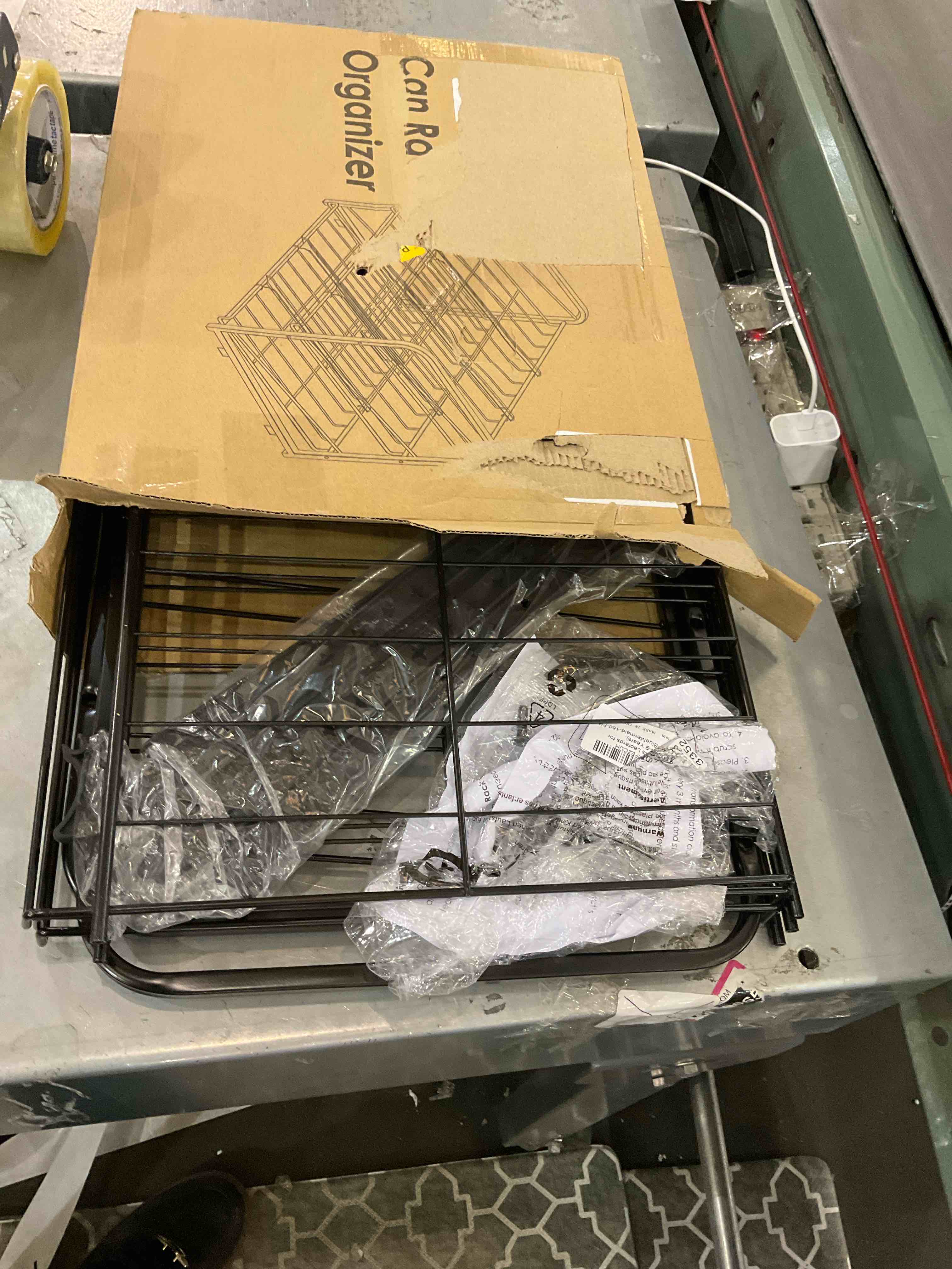 https://s3.amazonaws.com/lotting-images-prod/bidfta/EXS00869880_1700149617937.jpeg