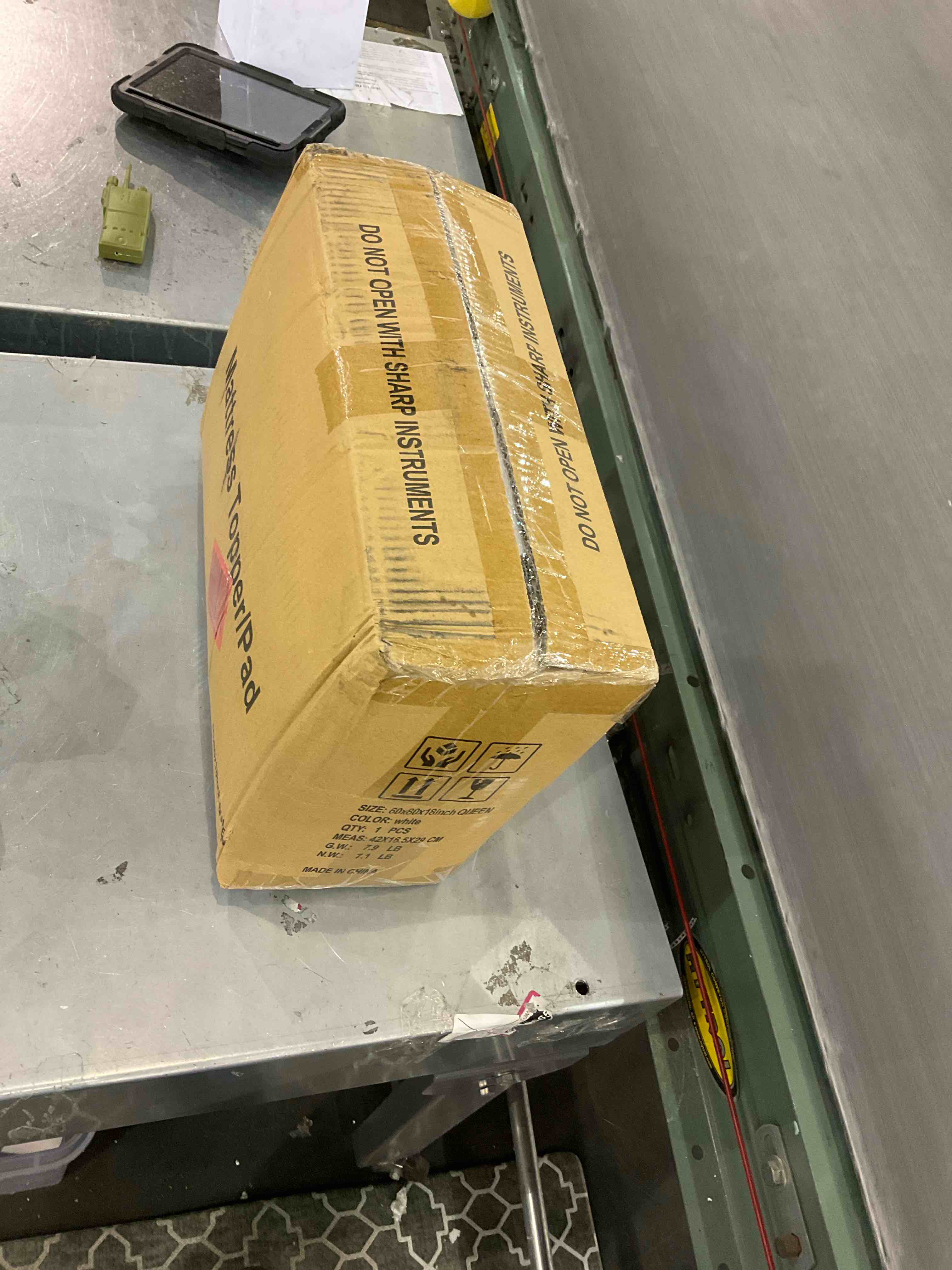 https://s3.amazonaws.com/lotting-images-prod/bidfta/EXS00869969_1700224345034.jpeg