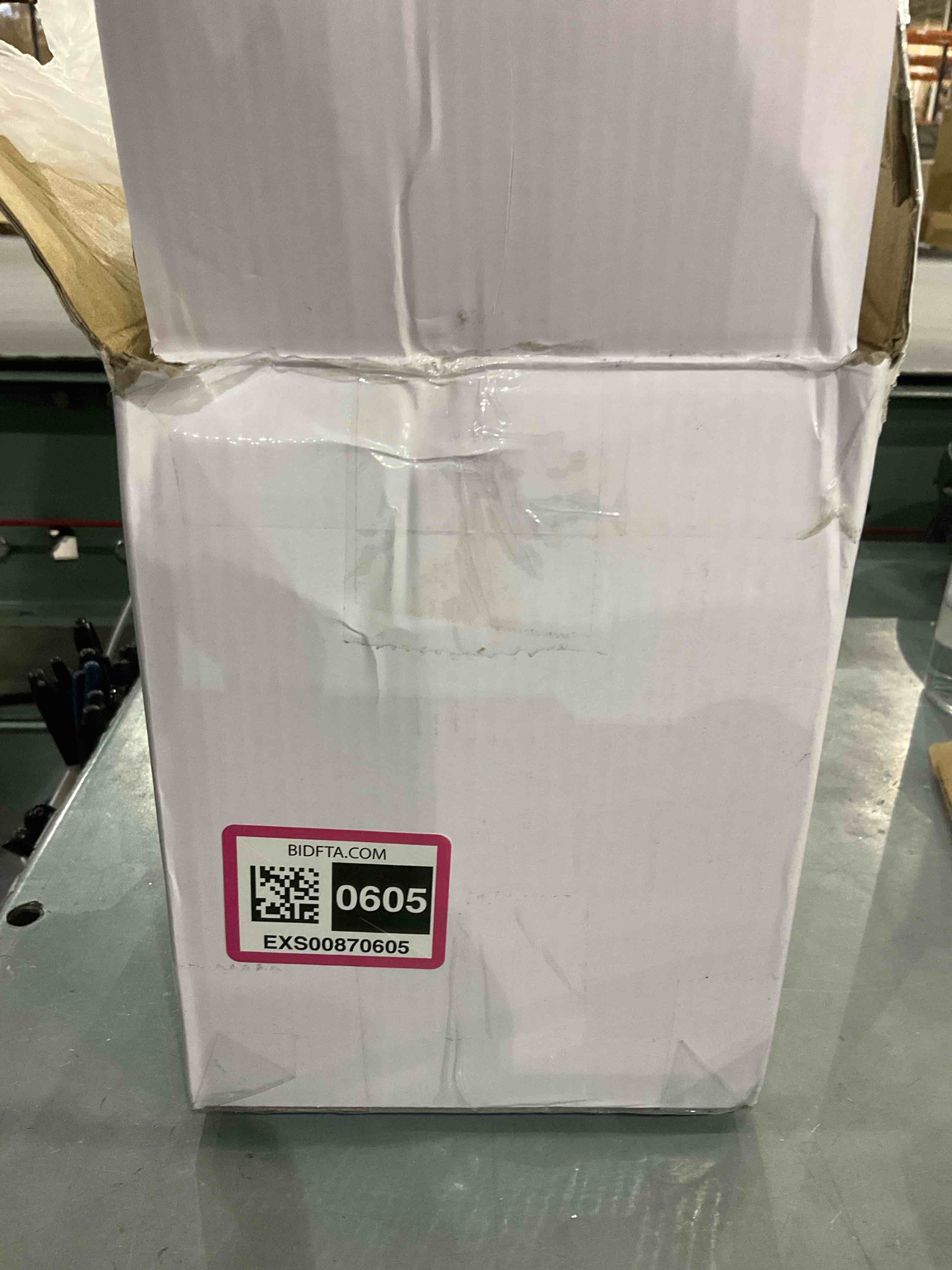 https://s3.amazonaws.com/lotting-images-prod/bidfta/EXS00870605_1698924355327.jpeg