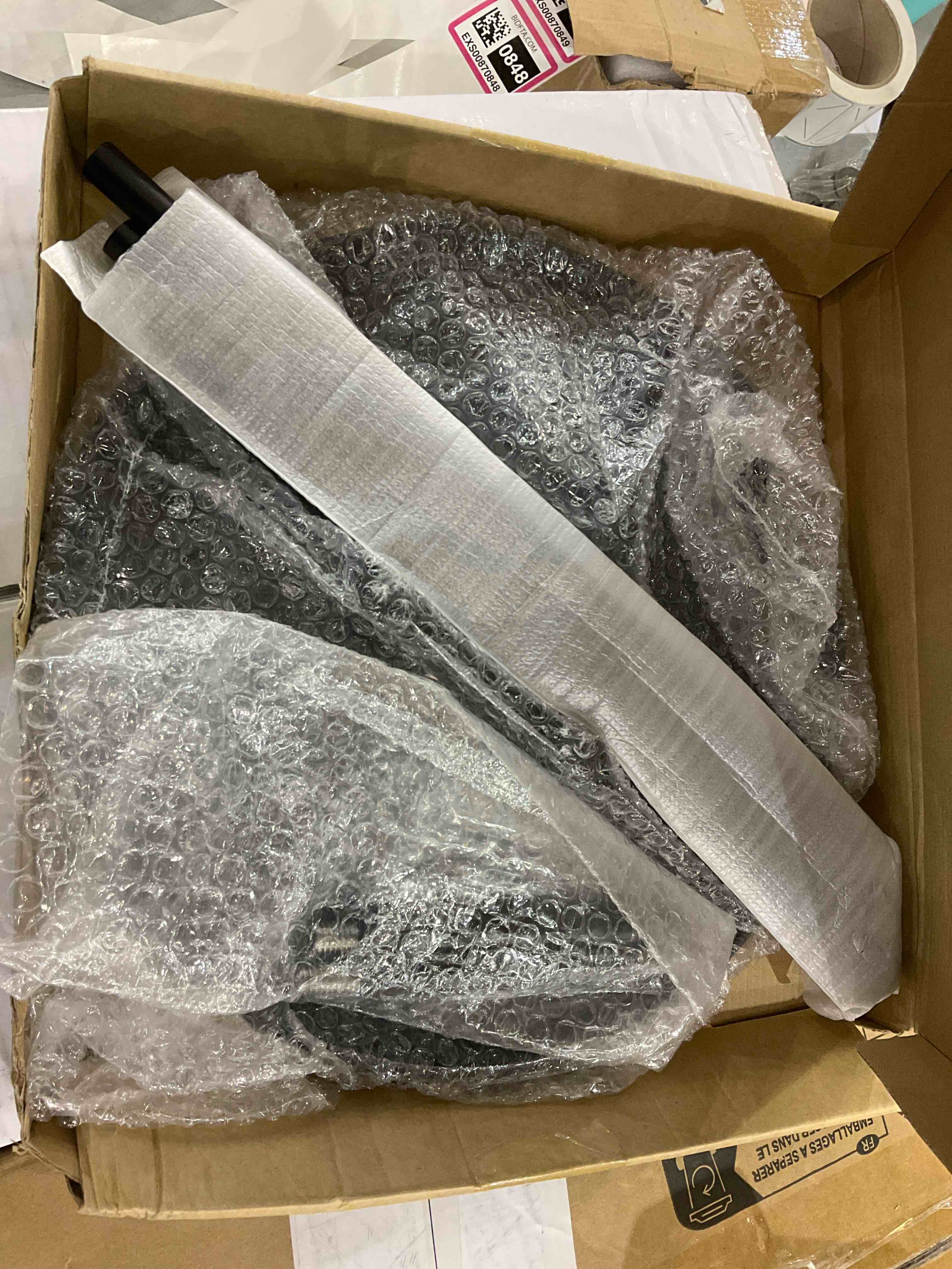 https://s3.amazonaws.com/lotting-images-prod/bidfta/EXS00870847_1699021056419.jpeg