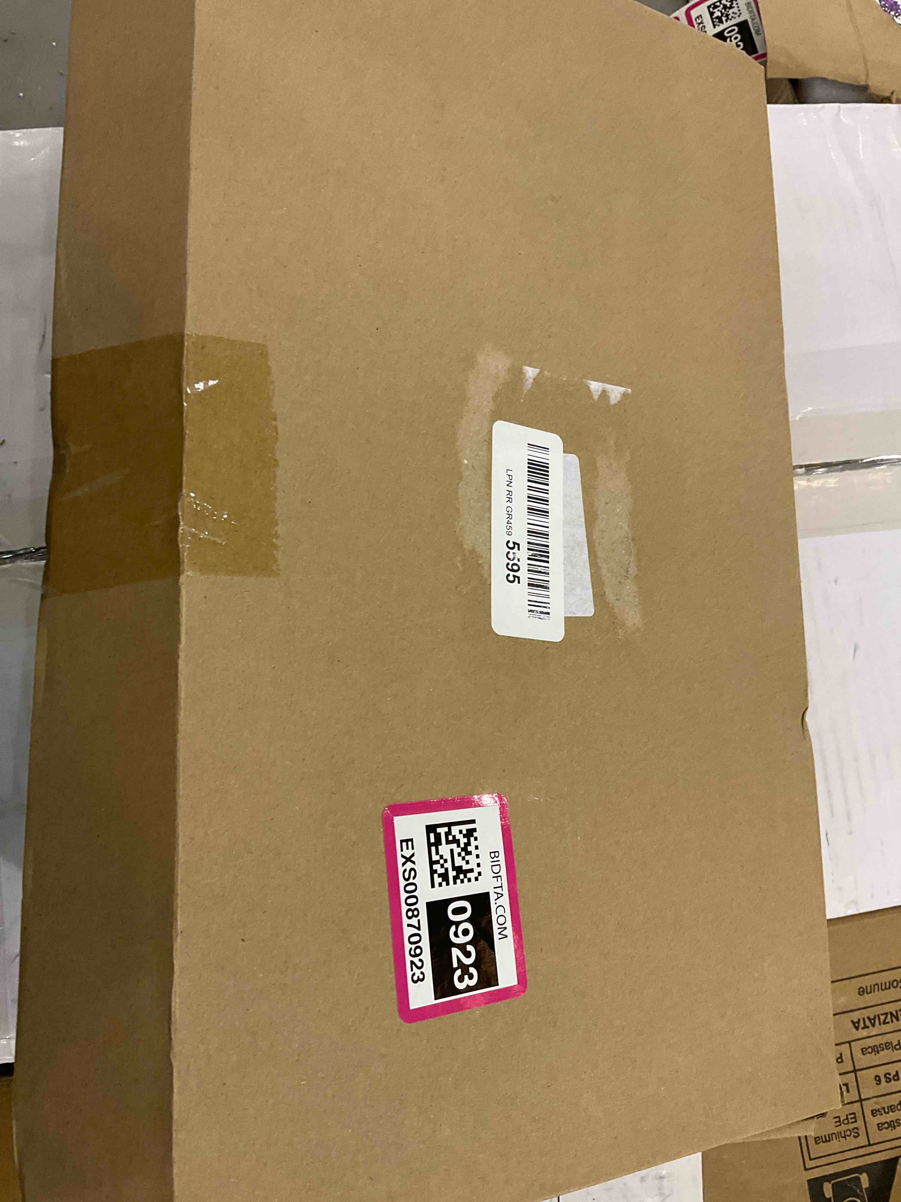 https://s3.amazonaws.com/lotting-images-prod/bidfta/EXS00870923_1699031388783.jpeg