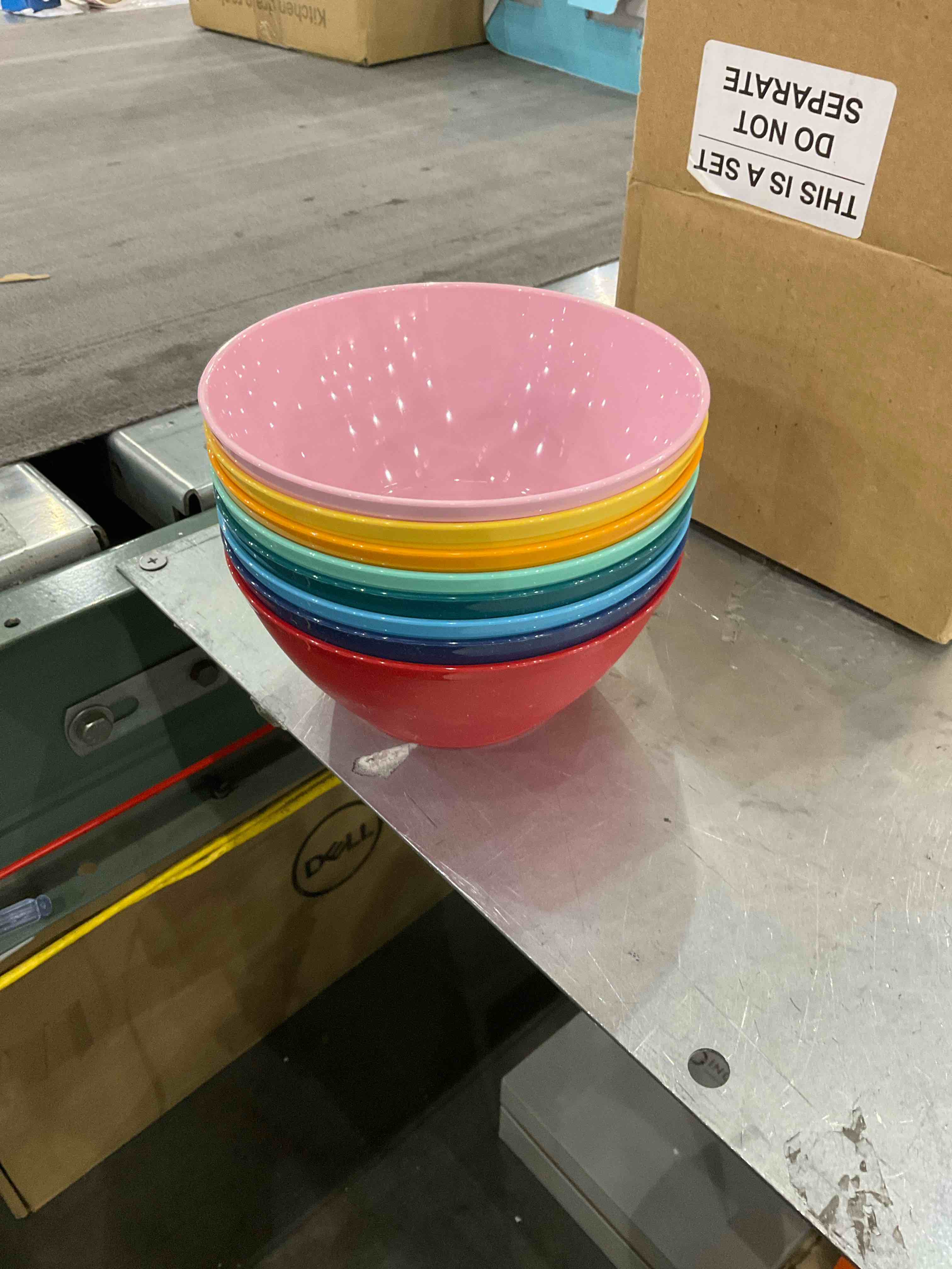 https://s3.amazonaws.com/lotting-images-prod/bidfta/EXS00871606_1698845176501.jpeg