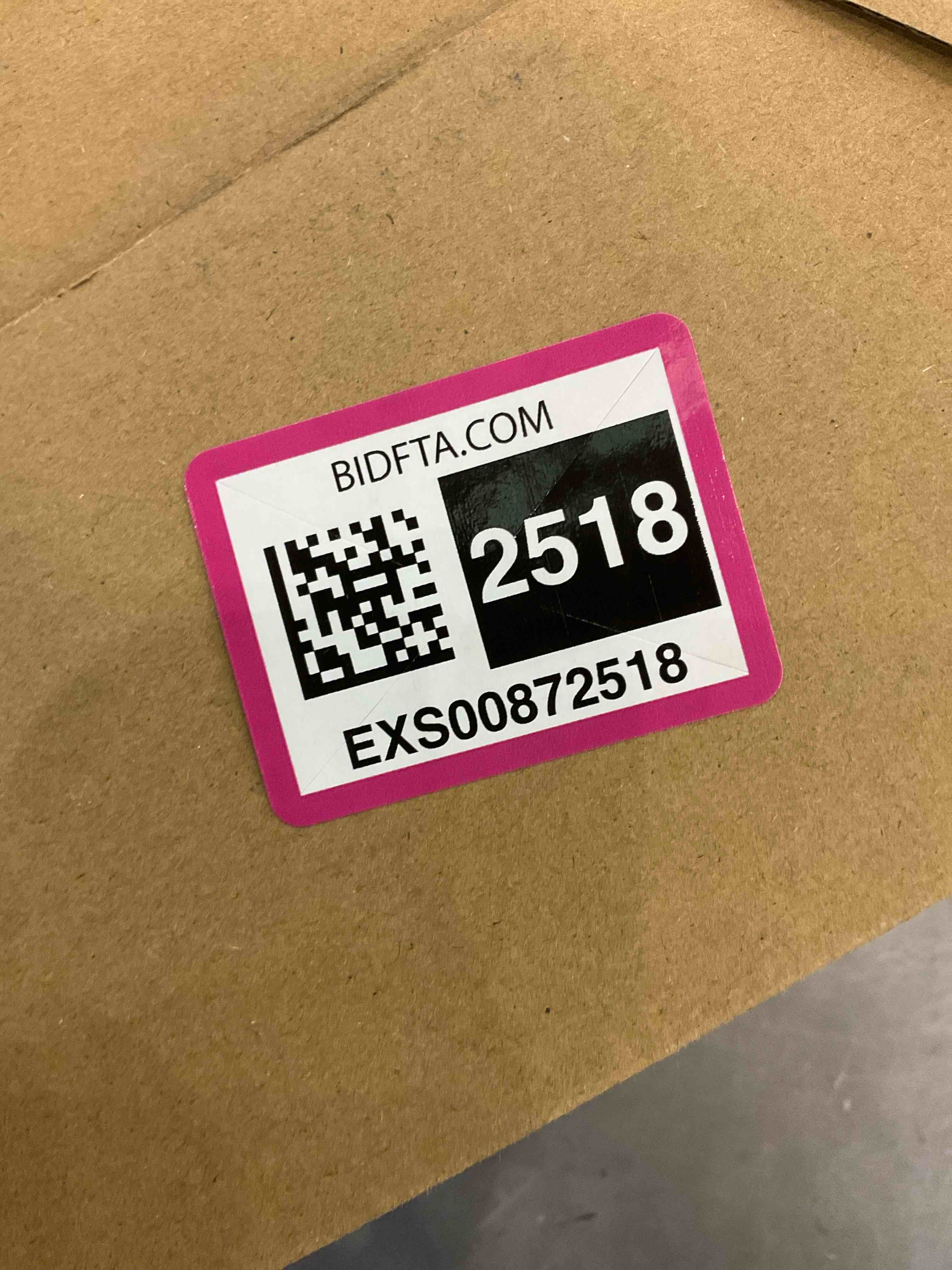 https://s3.amazonaws.com/lotting-images-prod/bidfta/EXS00872518_1698842214072.jpeg