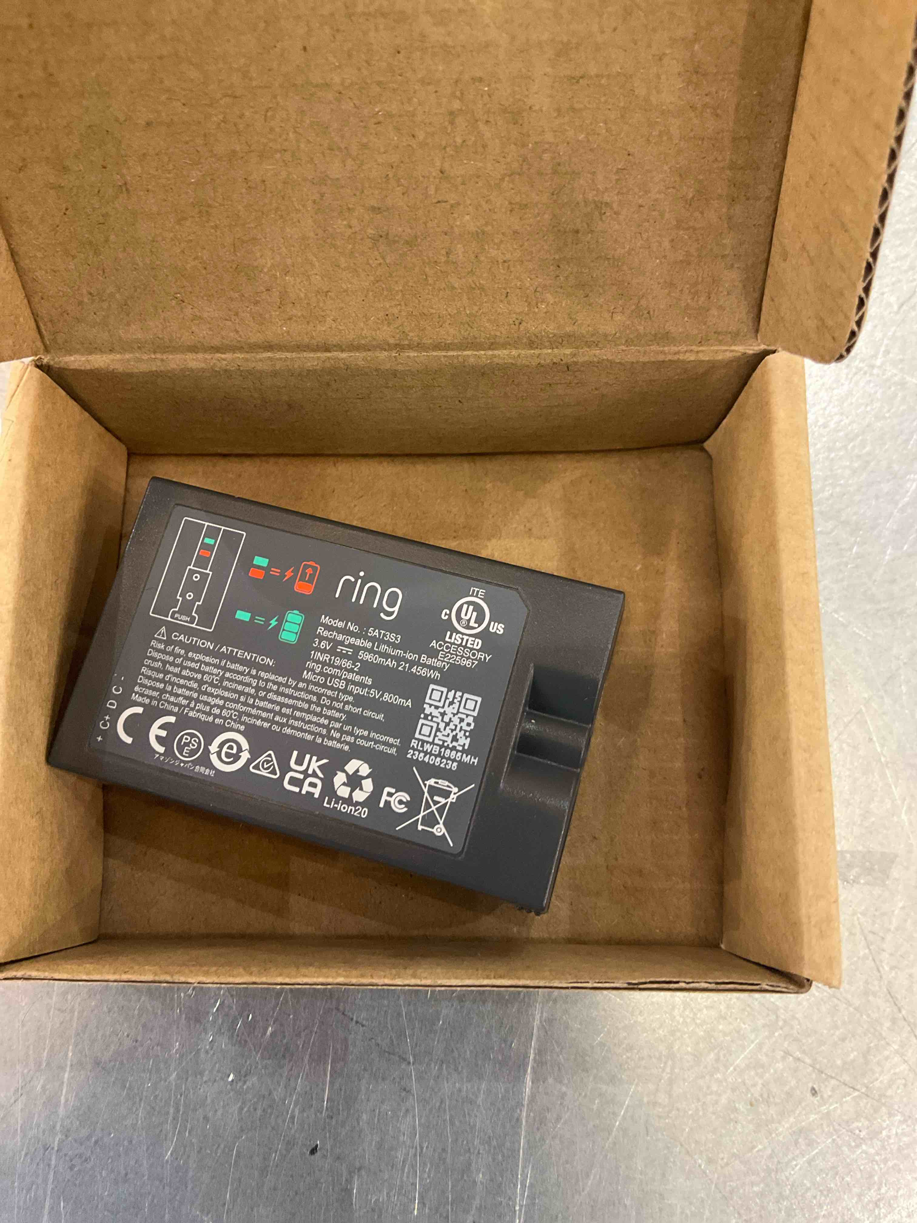 https://s3.amazonaws.com/lotting-images-prod/bidfta/EXS00873416_1699285360319.jpeg