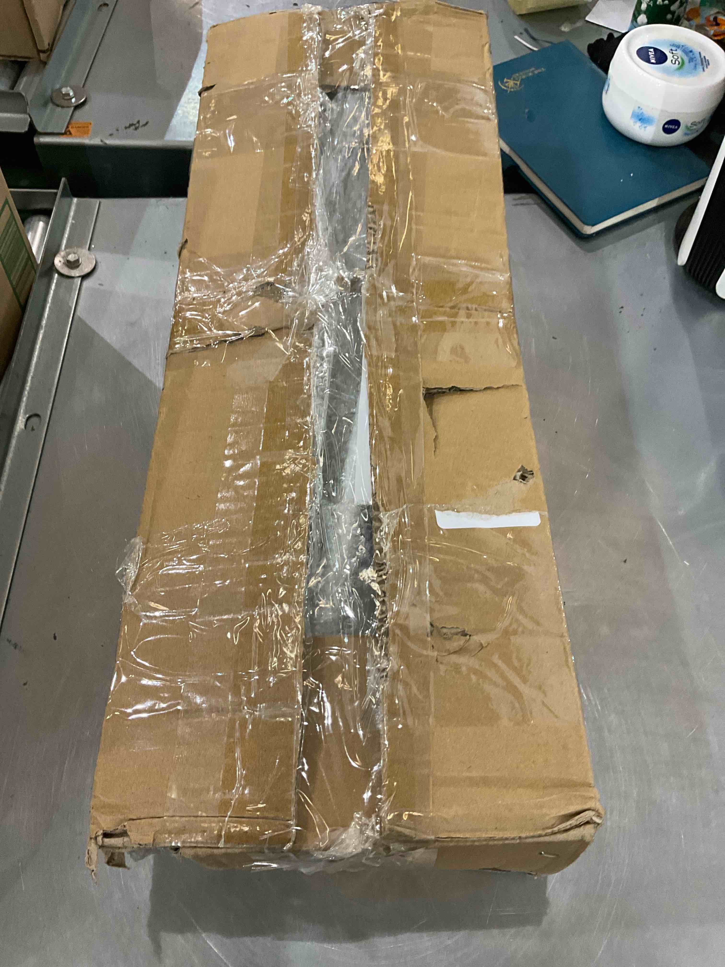 https://s3.amazonaws.com/lotting-images-prod/bidfta/EXS00874114_1698762590045.jpeg