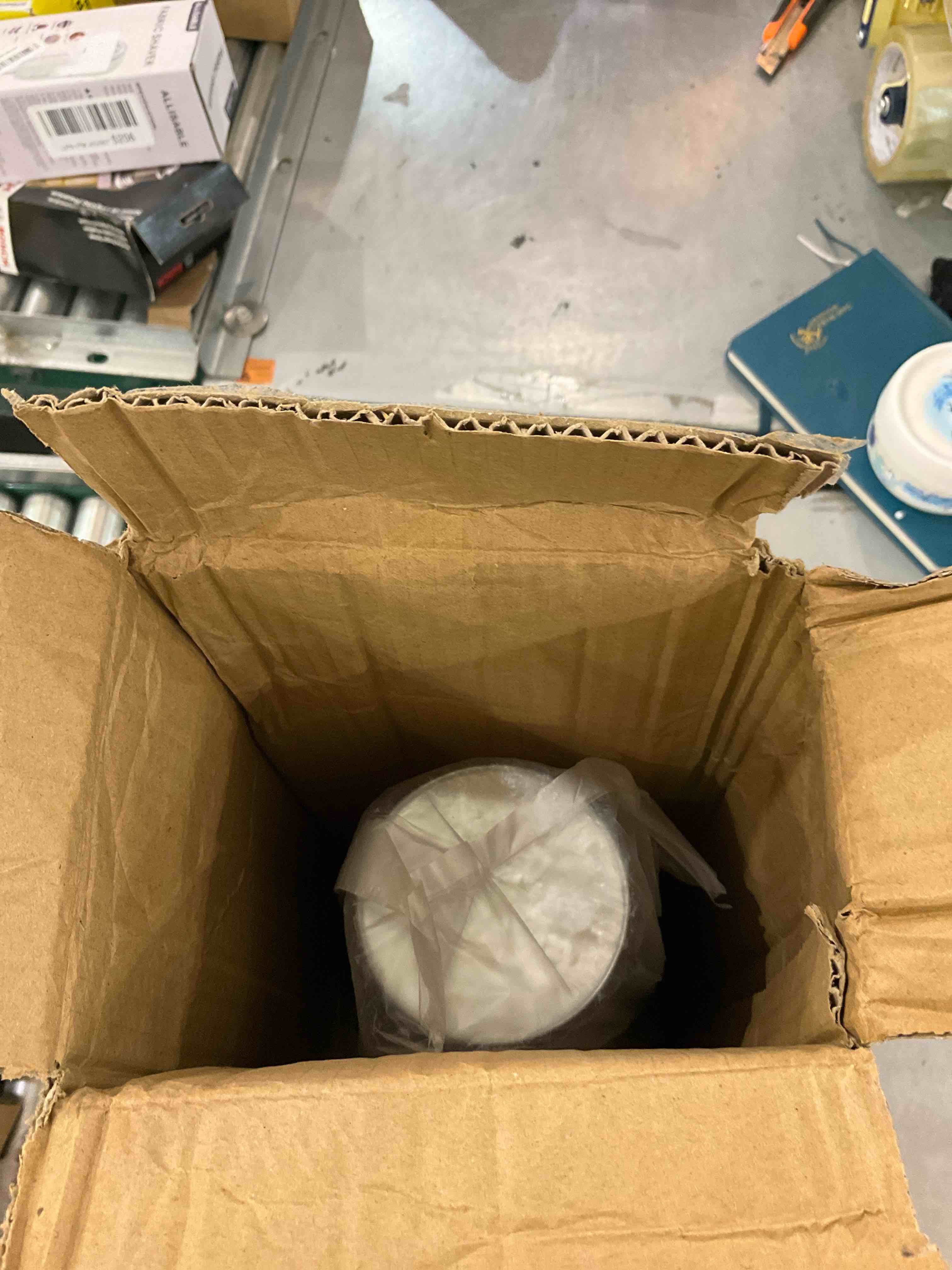 https://s3.amazonaws.com/lotting-images-prod/bidfta/EXS00874270_1698778226346.jpeg