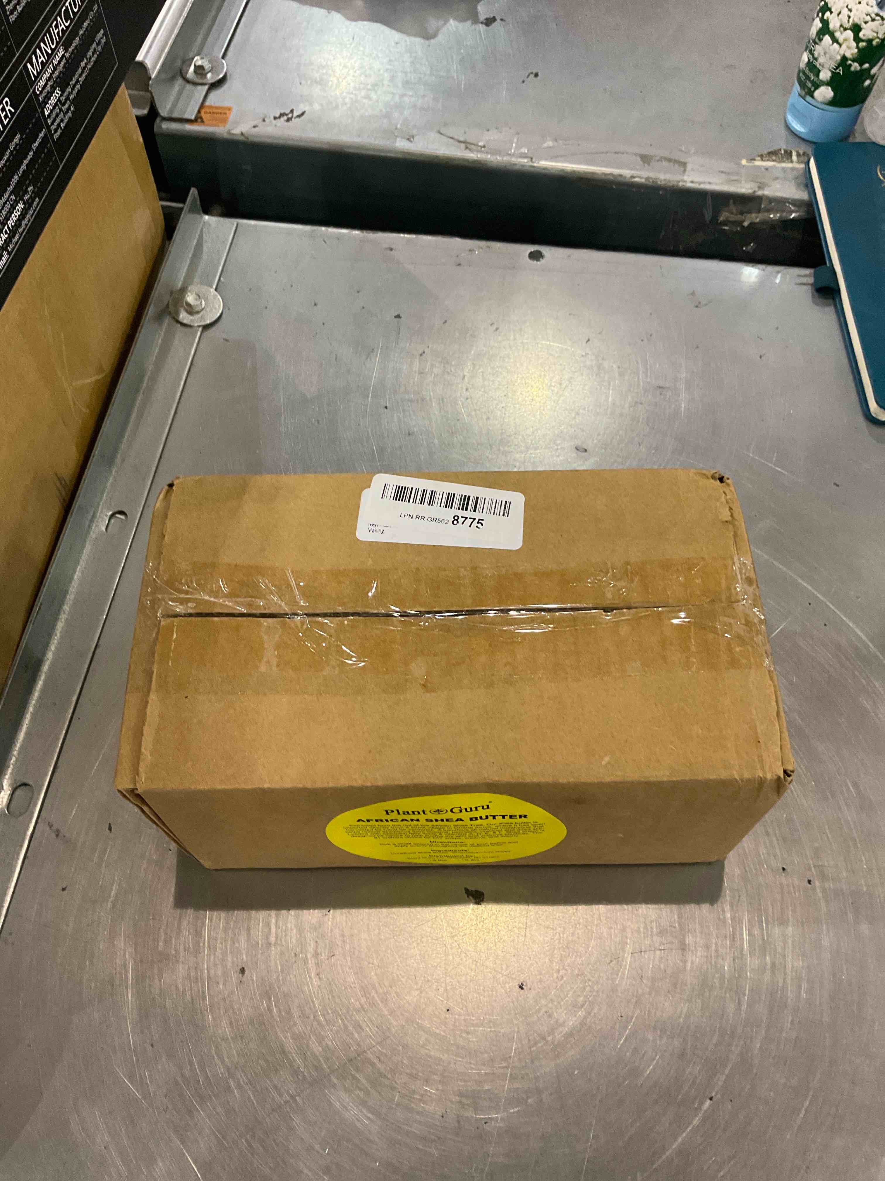 https://s3.amazonaws.com/lotting-images-prod/bidfta/EXS00874332_1698843070429.jpeg