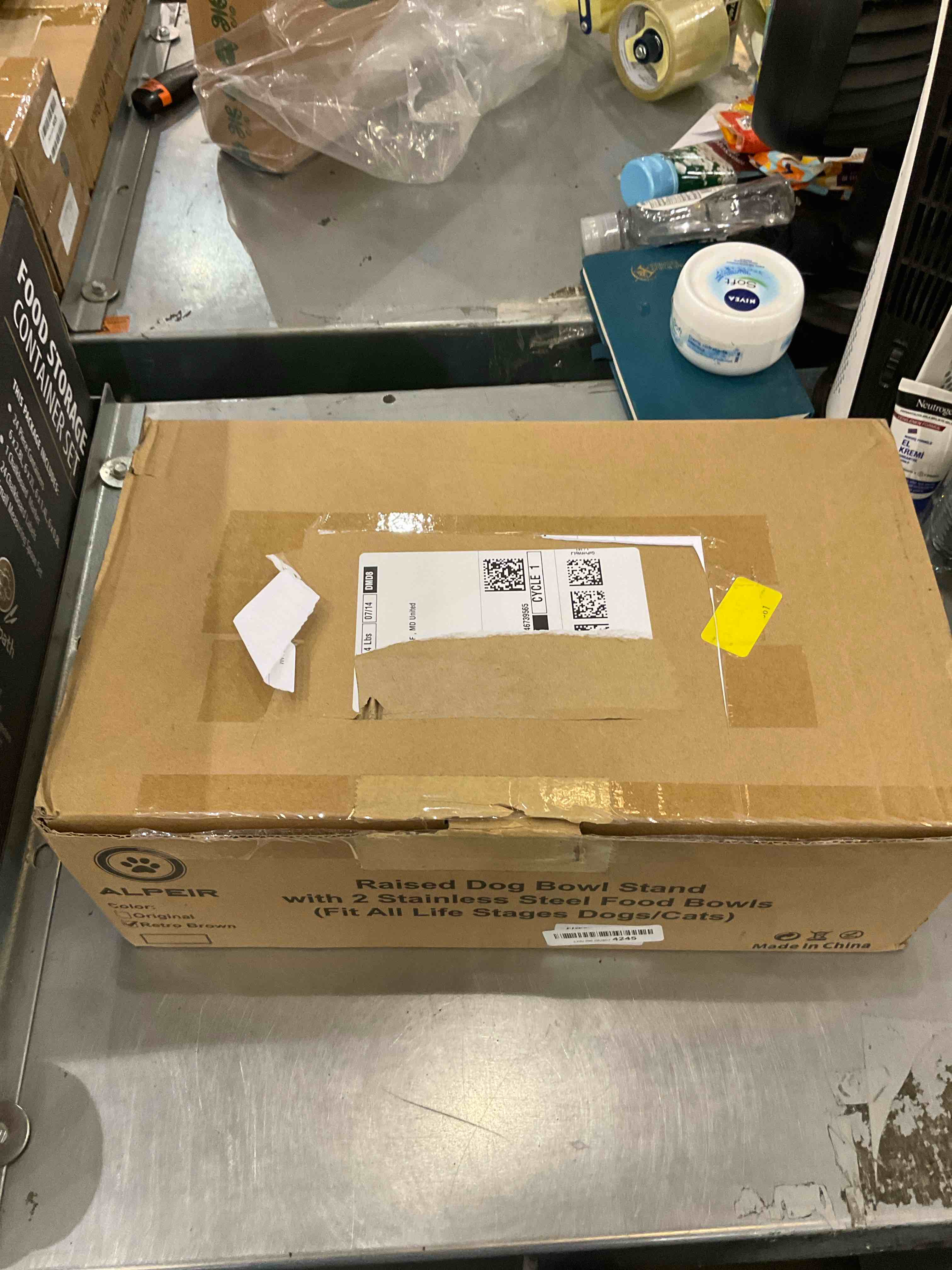 https://s3.amazonaws.com/lotting-images-prod/bidfta/EXS00874426_1698857936326.jpeg
