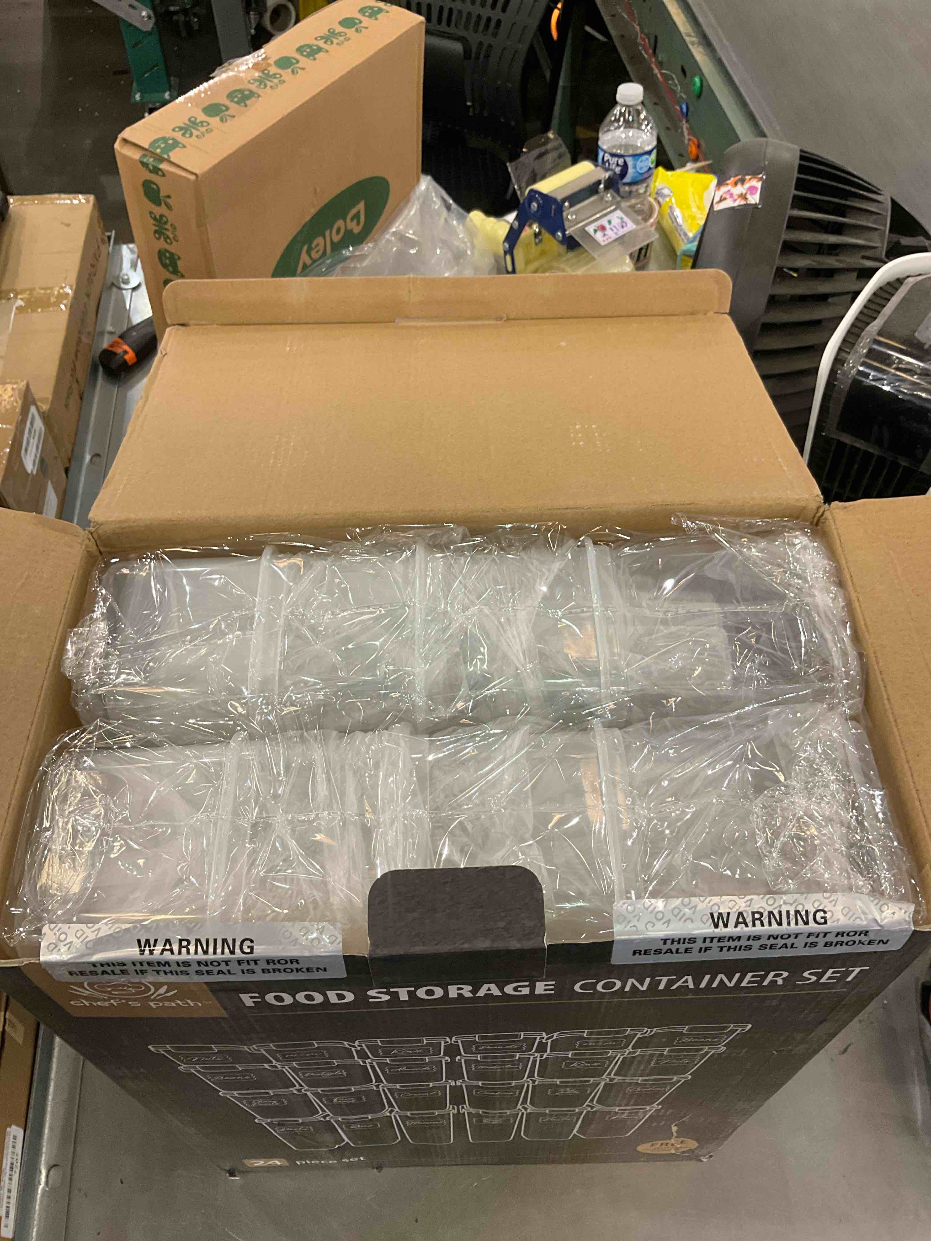 https://s3.amazonaws.com/lotting-images-prod/bidfta/EXS00874428_1698858058182.jpeg