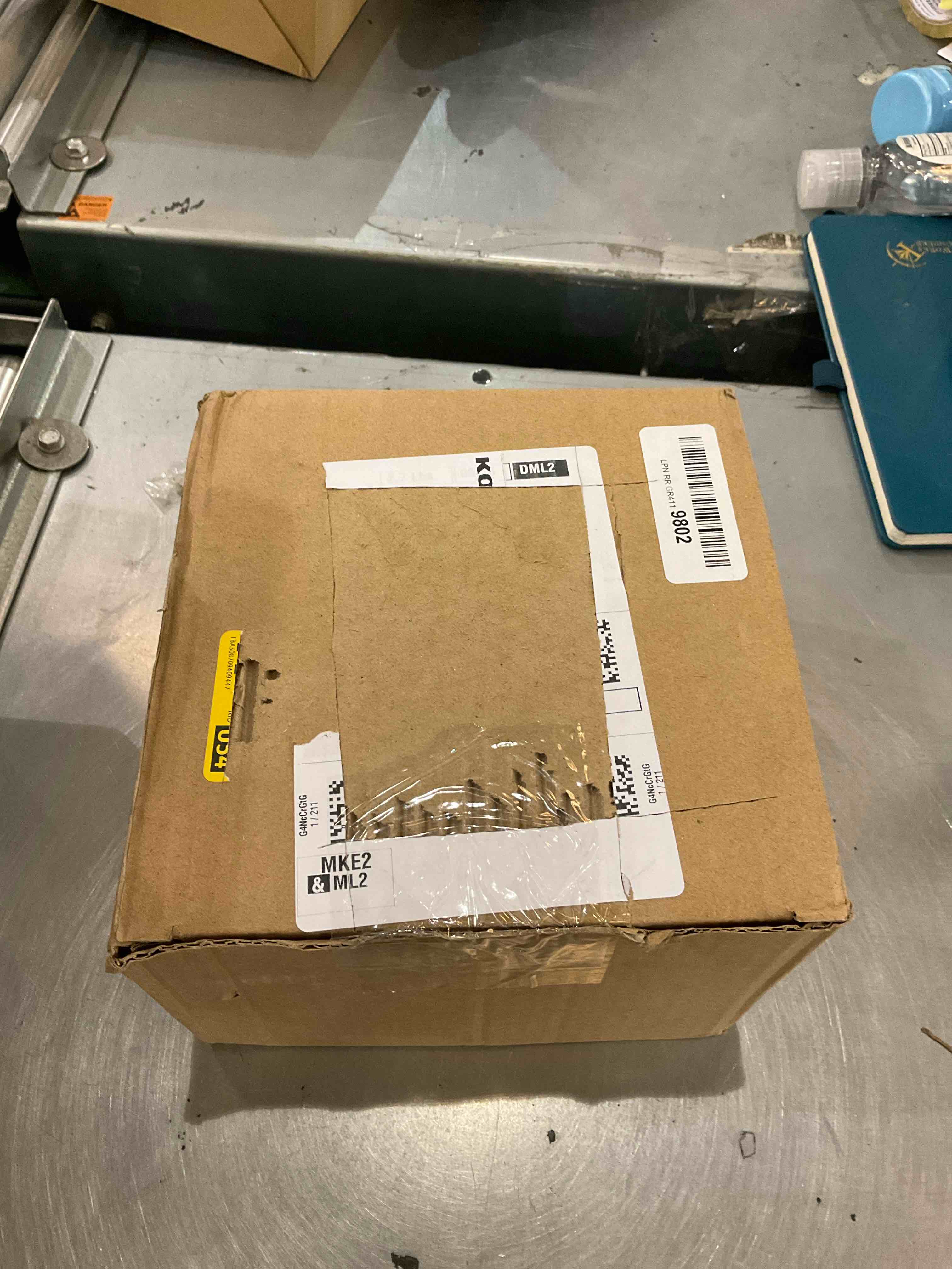 https://s3.amazonaws.com/lotting-images-prod/bidfta/EXS00874481_1698864944919.jpeg